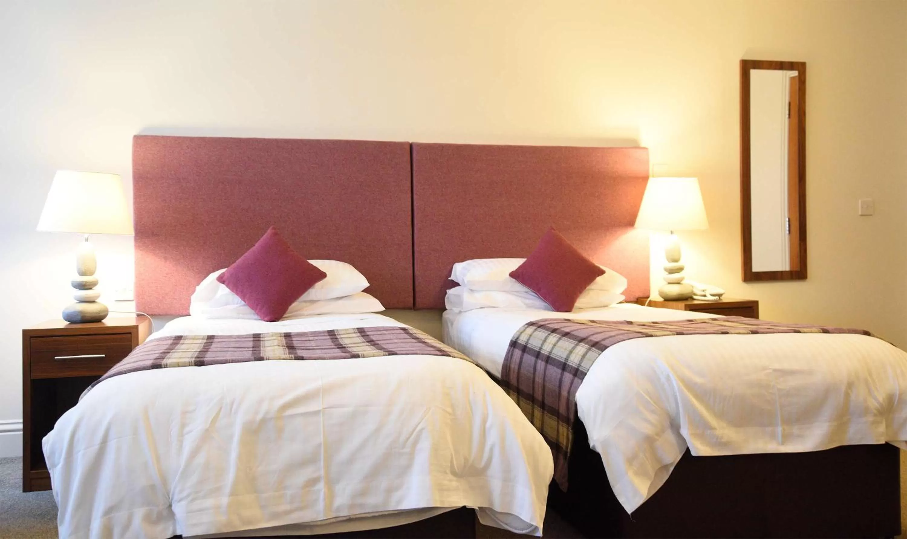 Bed in The Royal Hotel