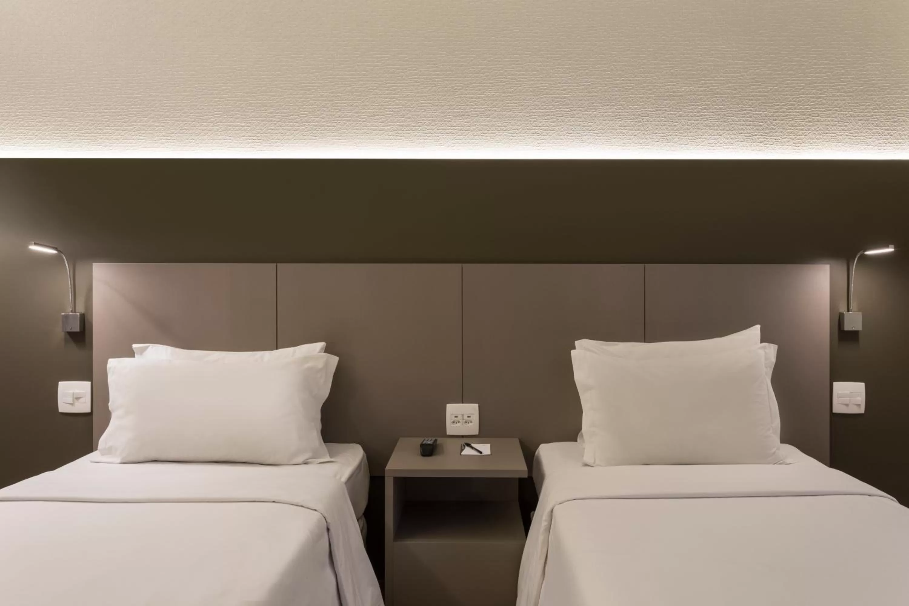 Photo of the whole room, Bed in Intercity São Paulo Ibirapuera