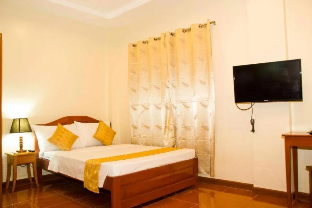 Bed in Angelic Mansion