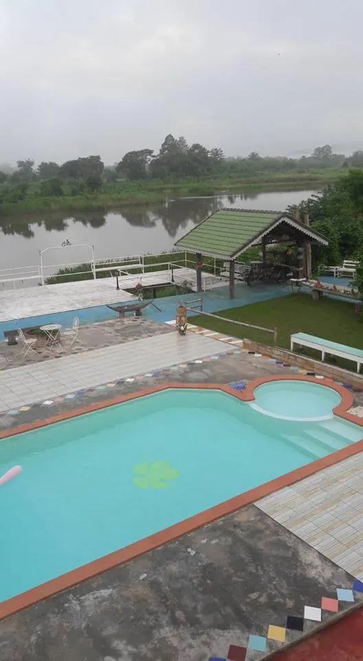 Scenic Riverside Resort