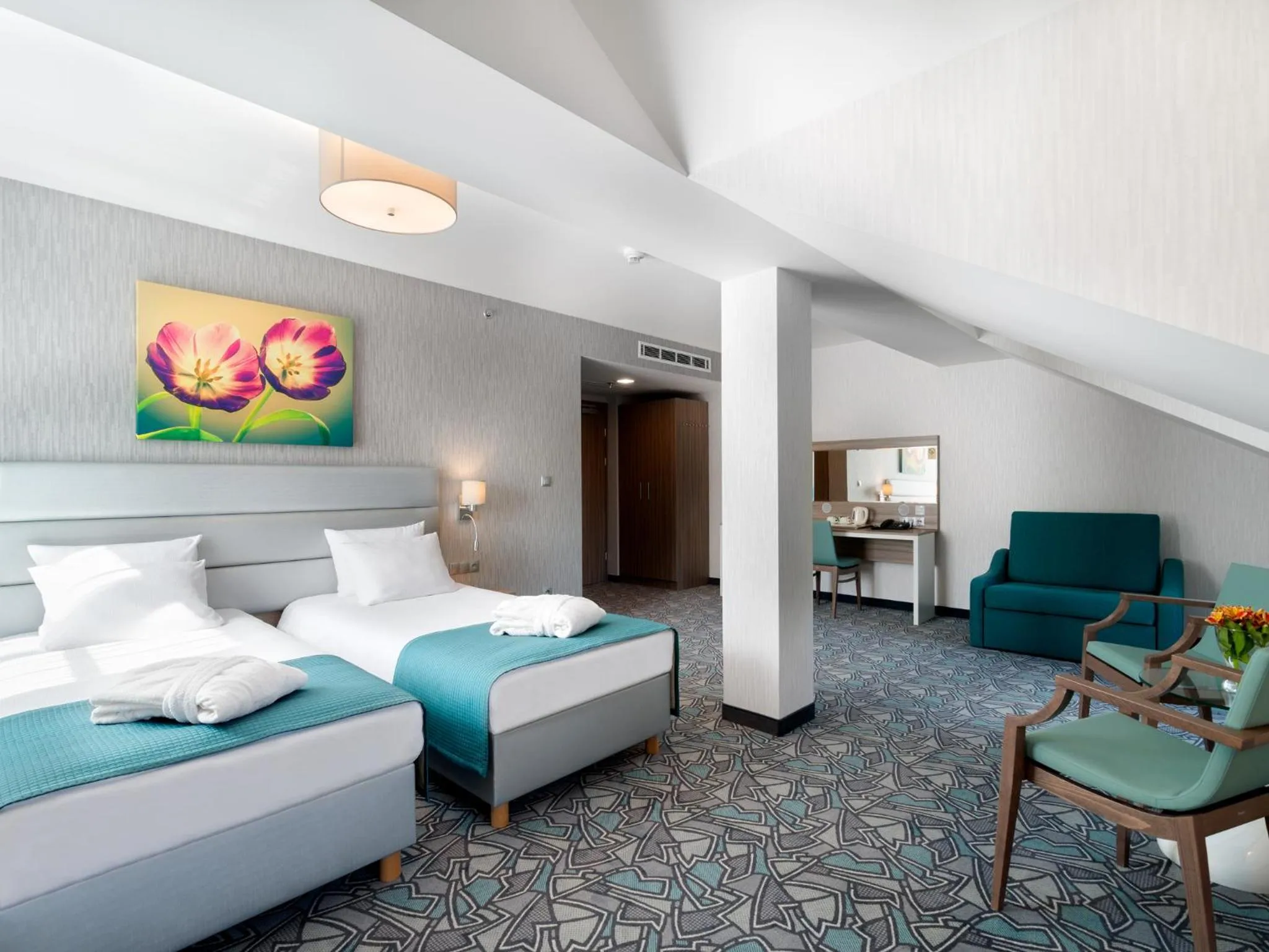 Bed in Golden Tulip Krakow Kazimierz