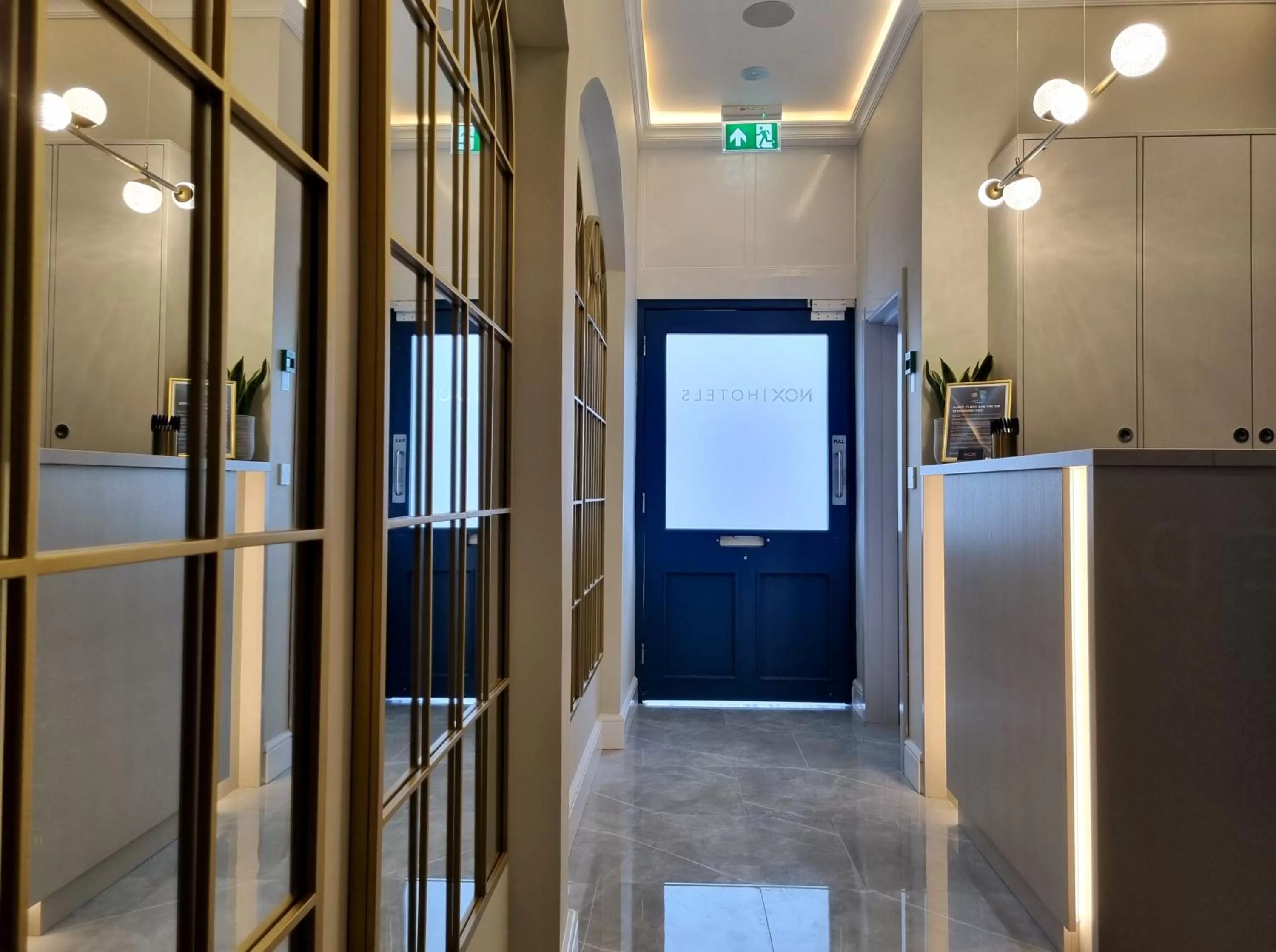 Lobby or reception in NOX Kensington Gardens