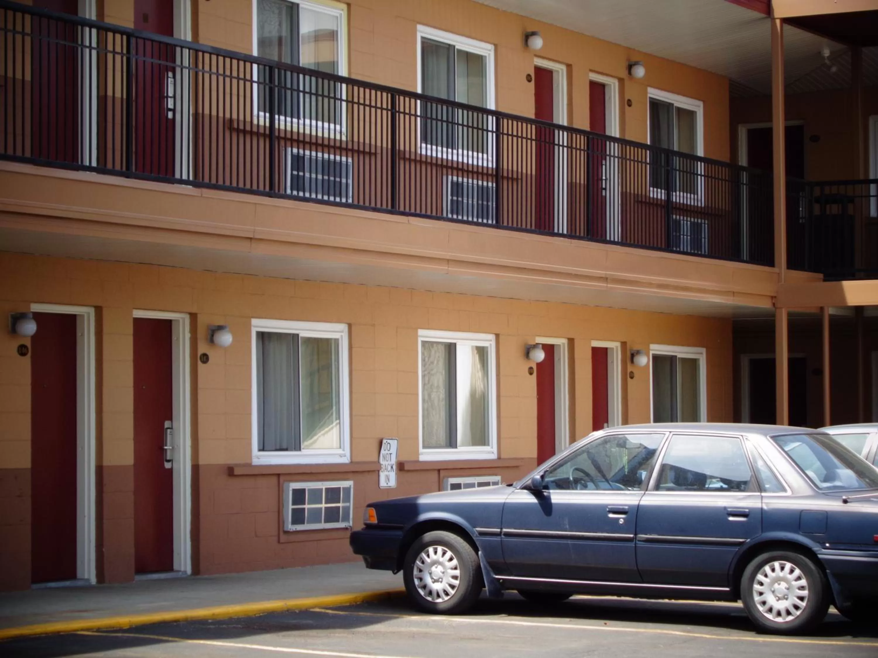 Facade/entrance in Regal Inn Chicago O'Hare - Franklin Park