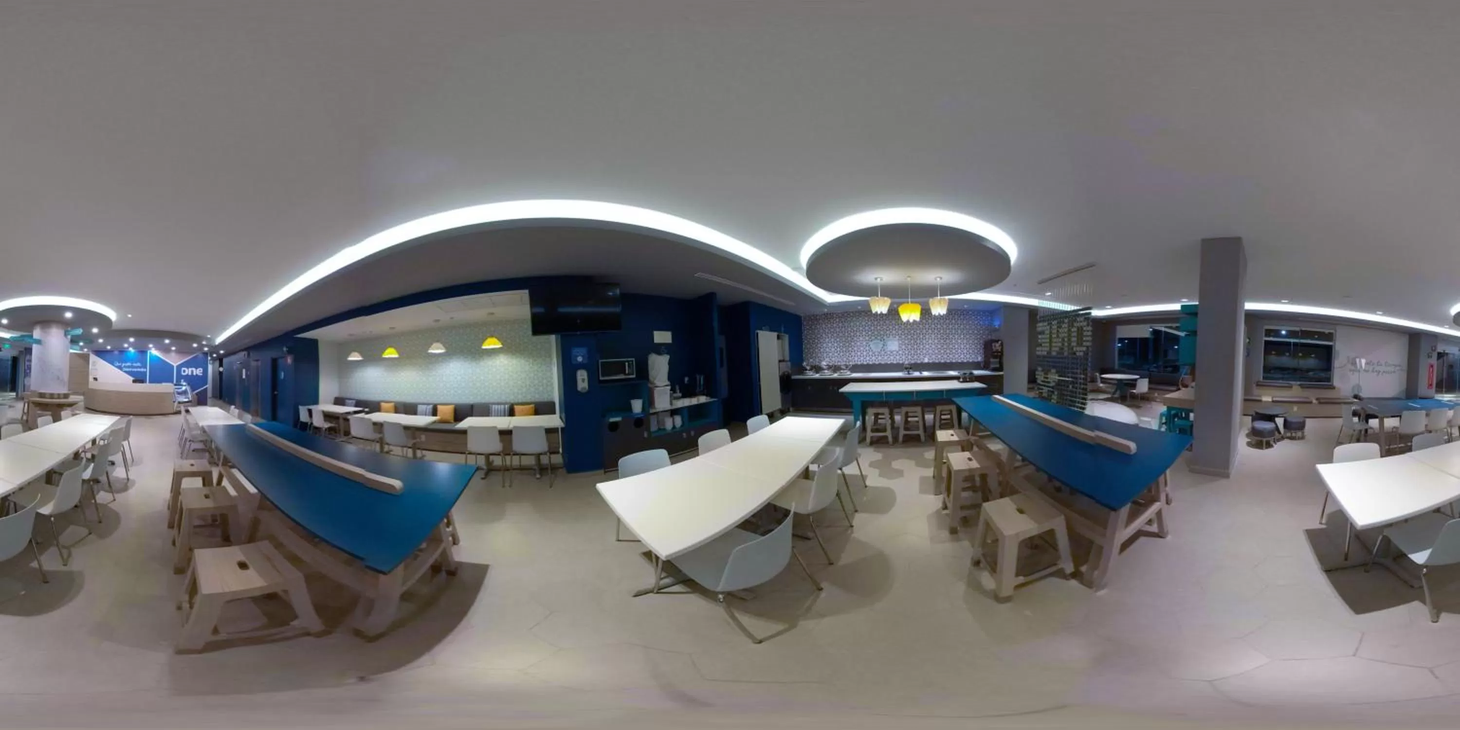 Lounge or bar in One Tapachula