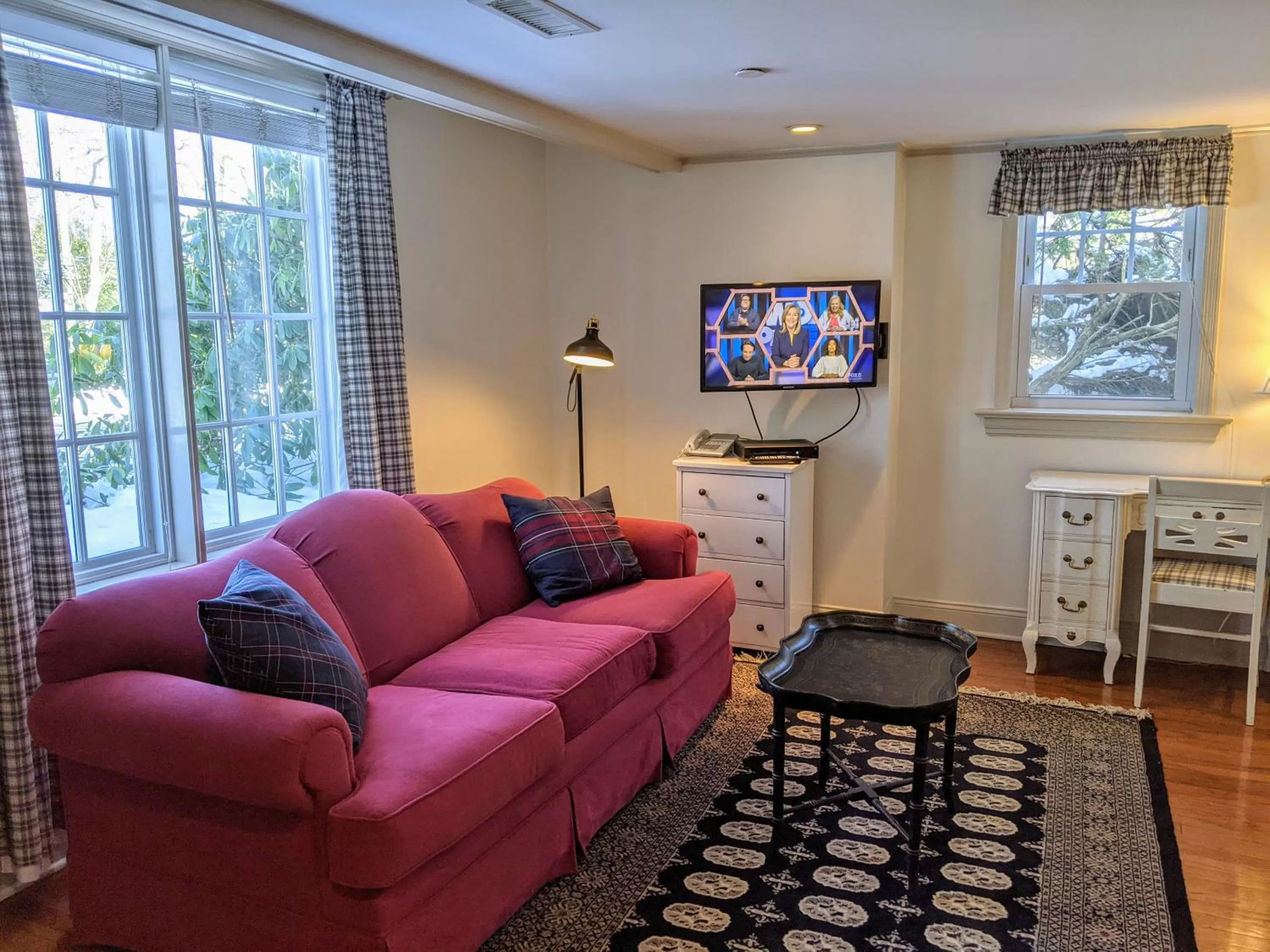 TV and multimedia in Stanton House Inn