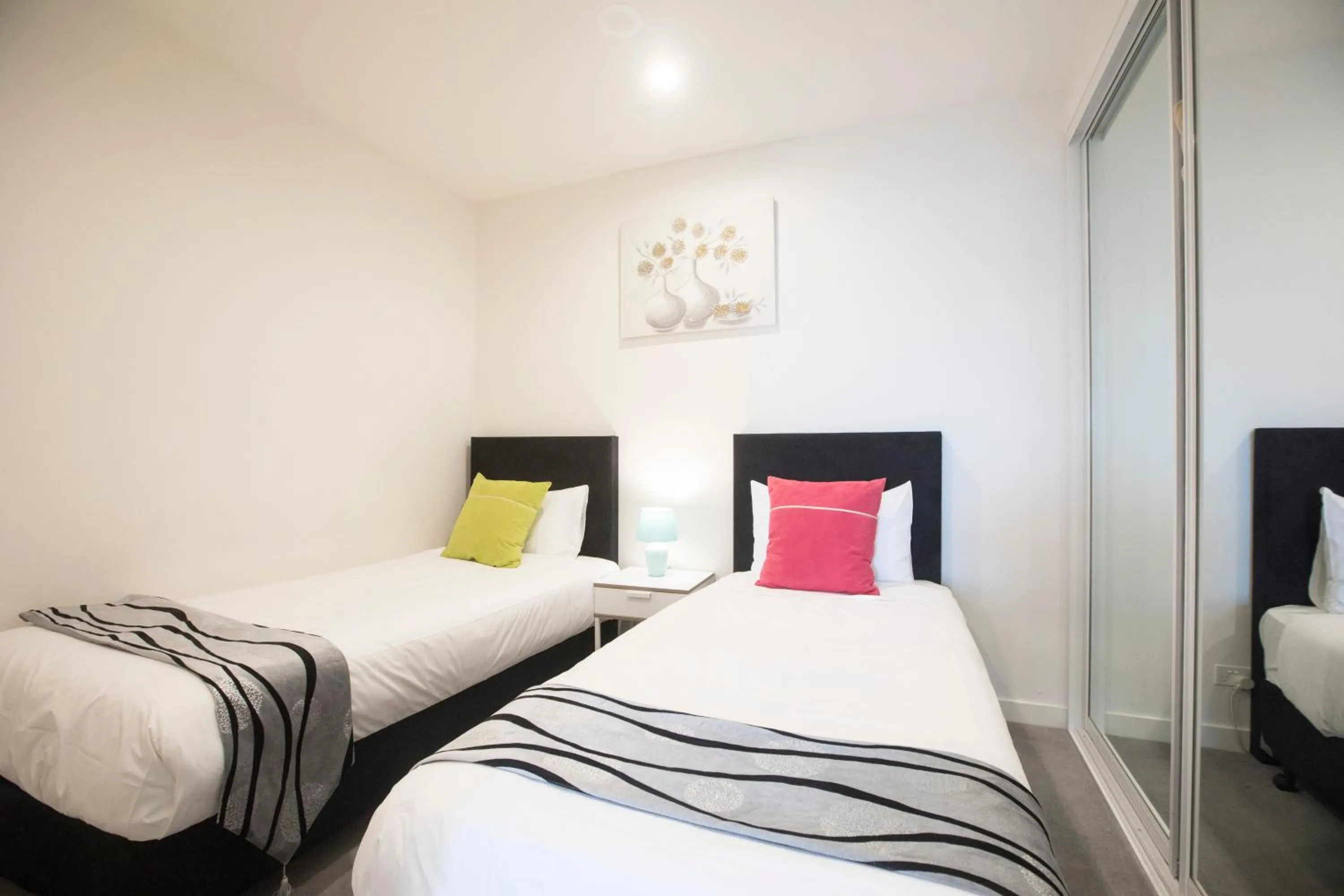 Bedroom, Bed in Platinum City Serviced Apartments
