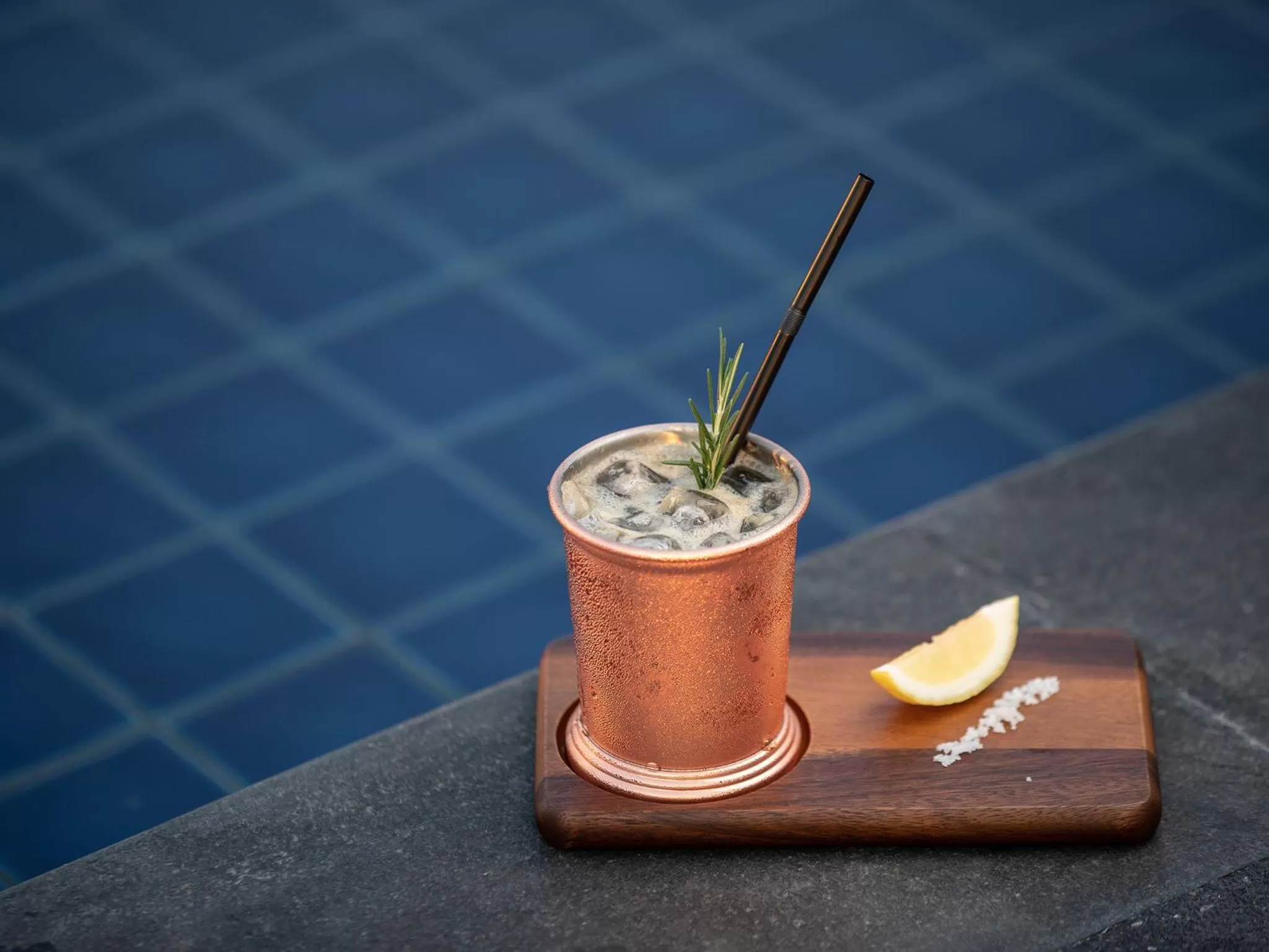 Lounge or bar in Mercure Bangkok Sukhumvit 24