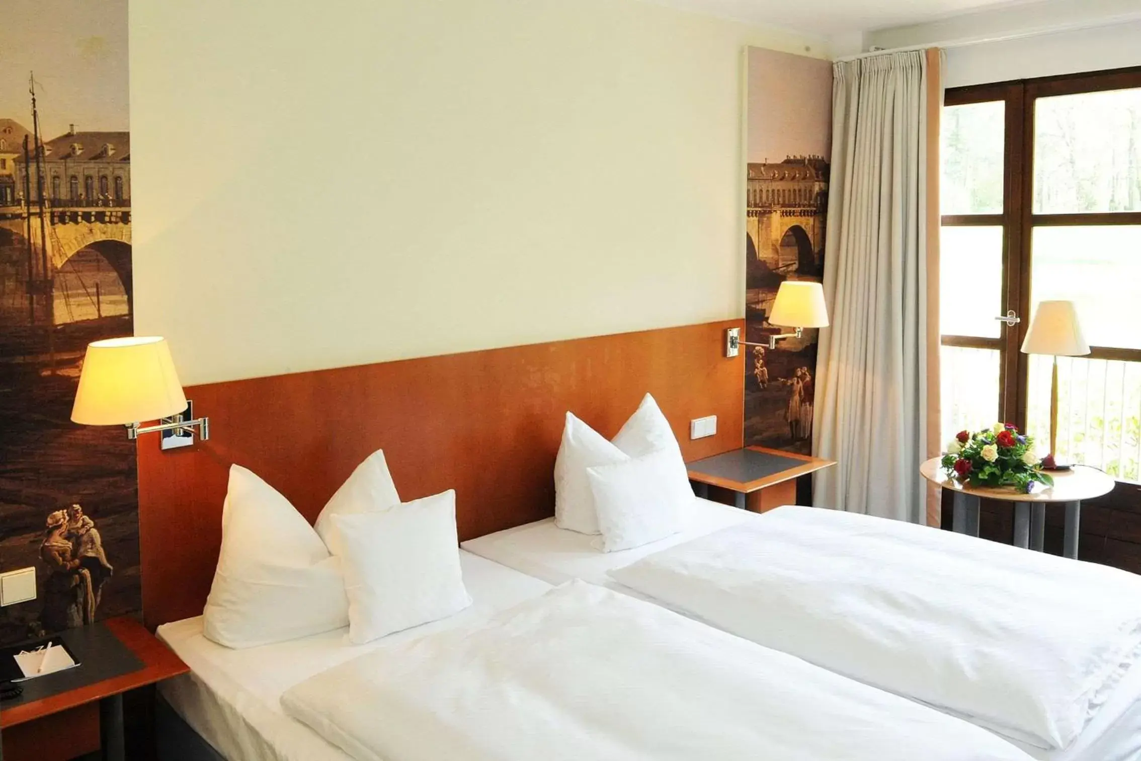 Comfort Double Room - single occupancy - Annex in Hotel Schloss Eckberg Comfort Double Room - single occupancy - Annex in Hotel Schloss Eckberg