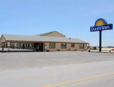 Property Building in Days Inn by Wyndham Andrews Texas