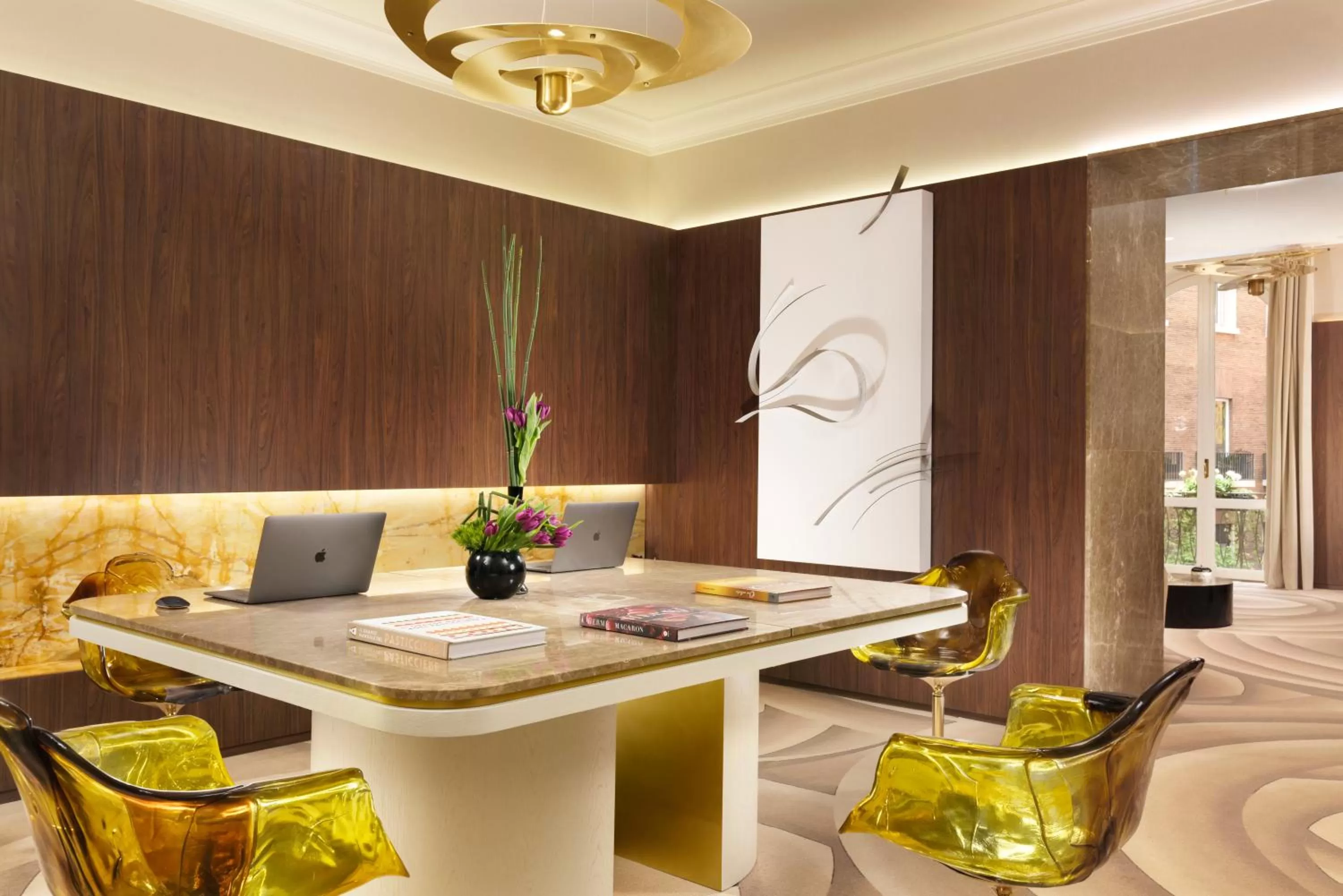 Lobby or reception in The First Dolce - Preferred Hotels & Resorts