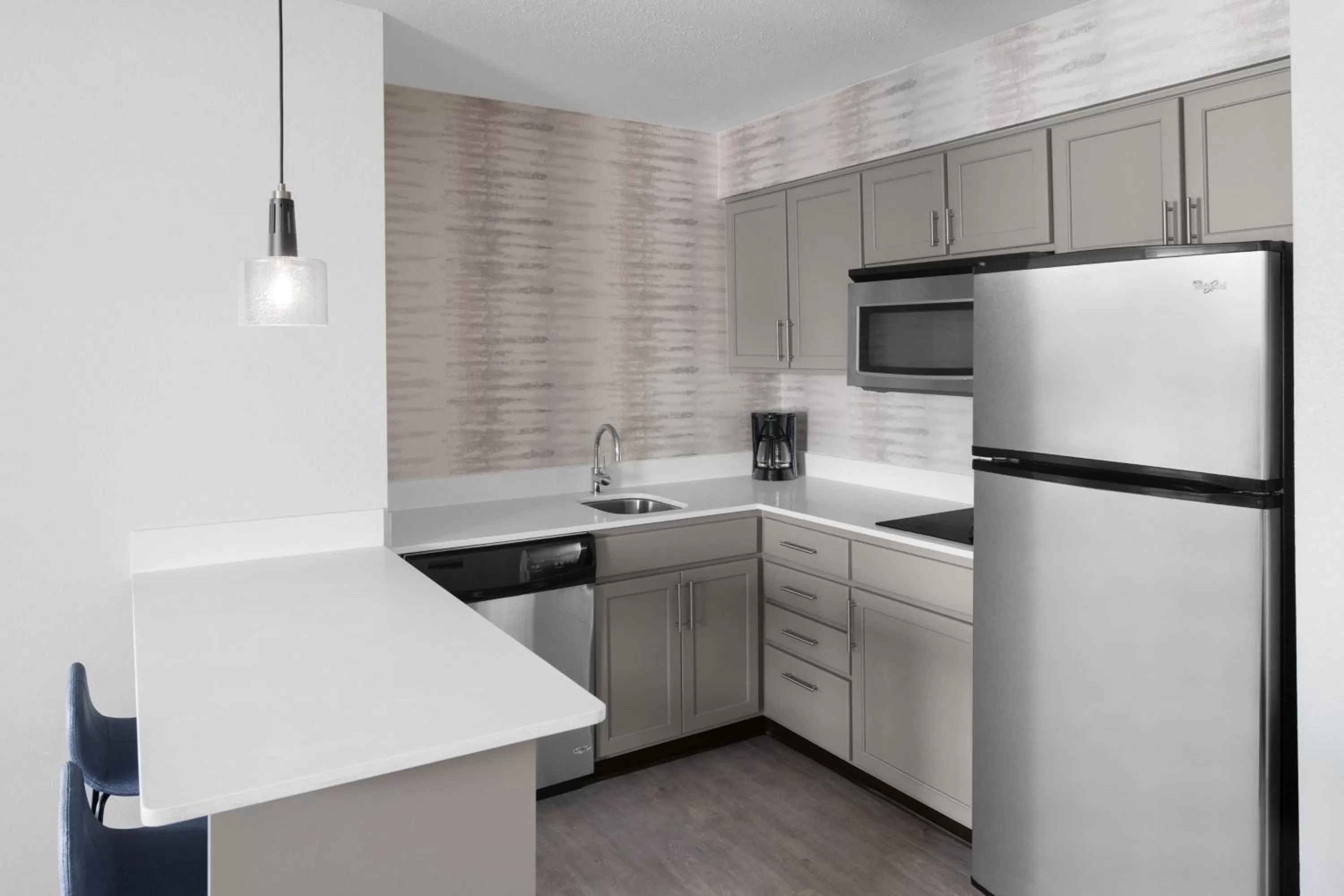 Kitchen or kitchenette in Residence Inn by Marriott Holland