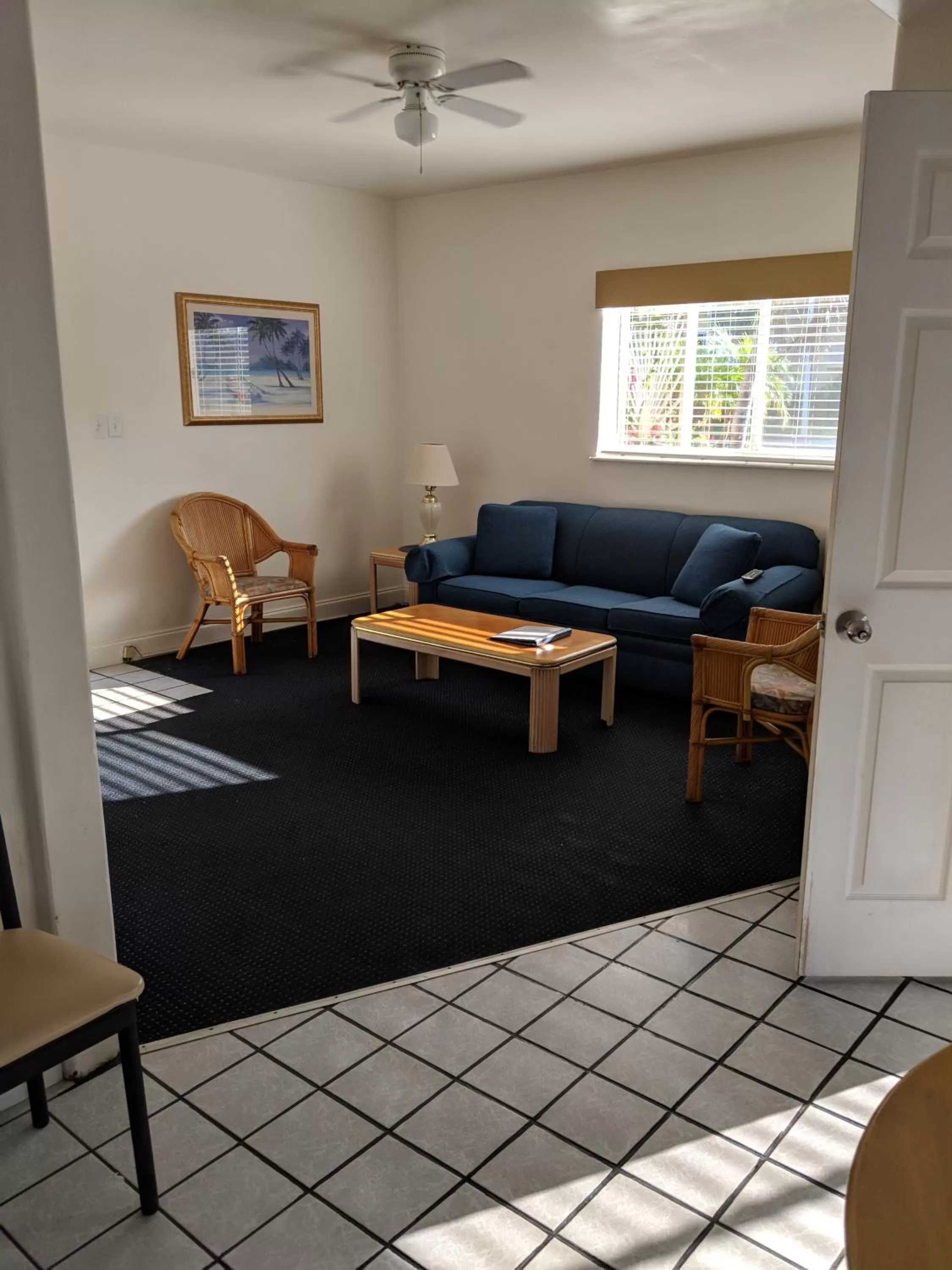 Living room, Seating Area in Arvilla Motel