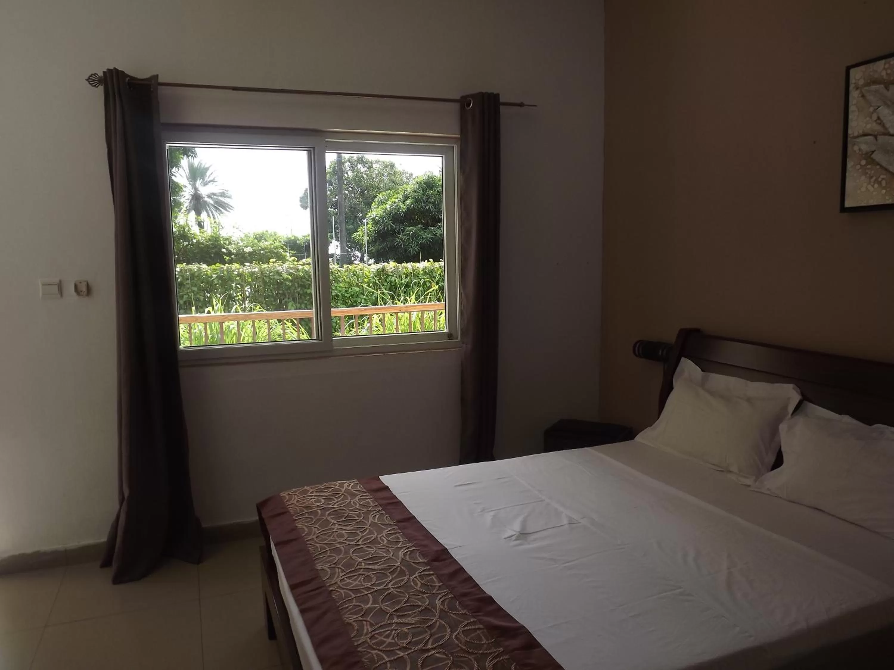 Bedroom, Bed in Hôtel La Grillade