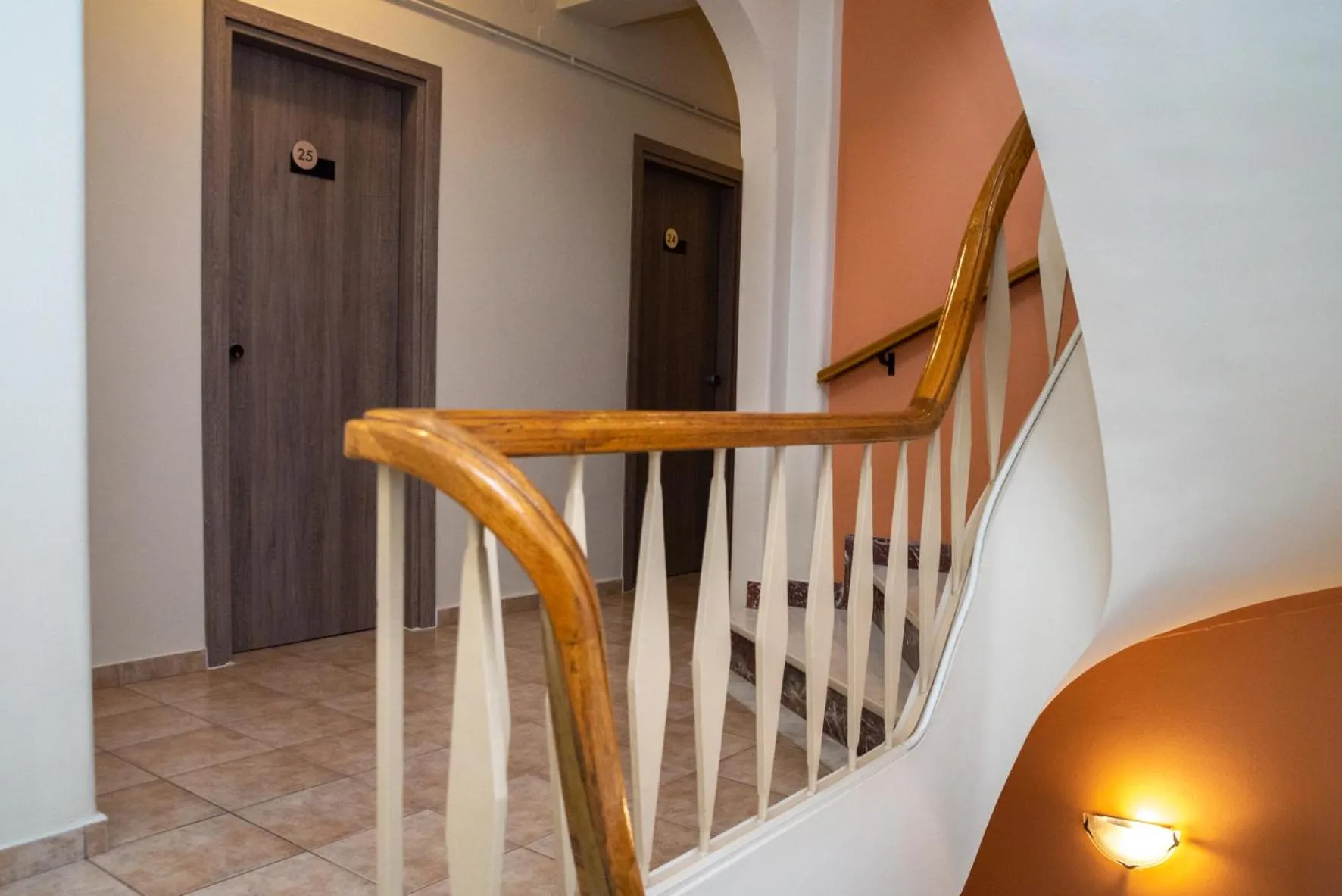 Property building in Hôtel Argo