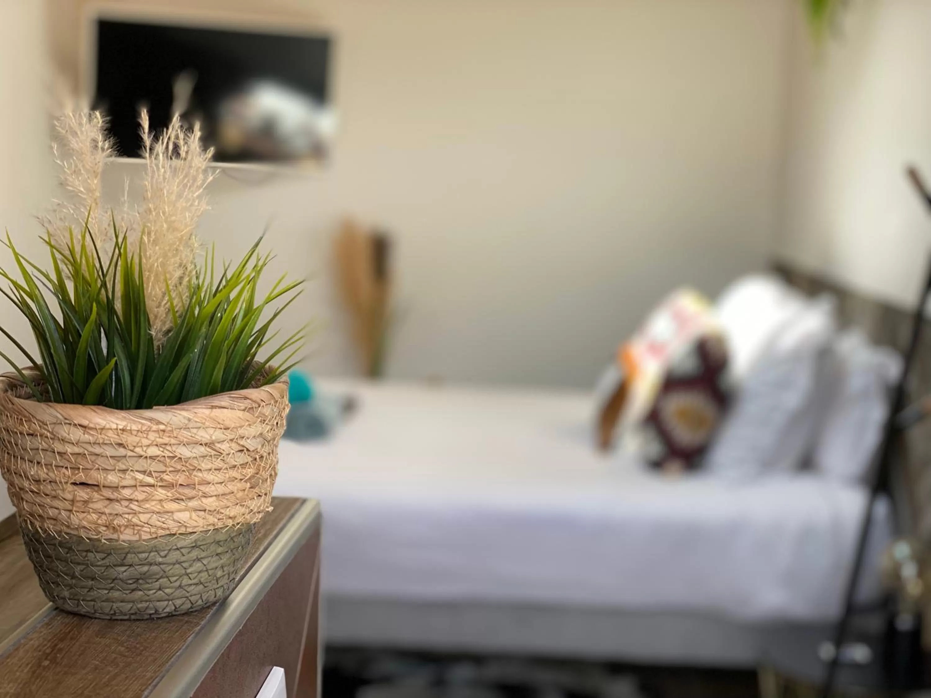 Photo of the whole room, Bed in La Villa d'Hélène 2 - Chambres d'hôtes BnB et Appartements - Cluses