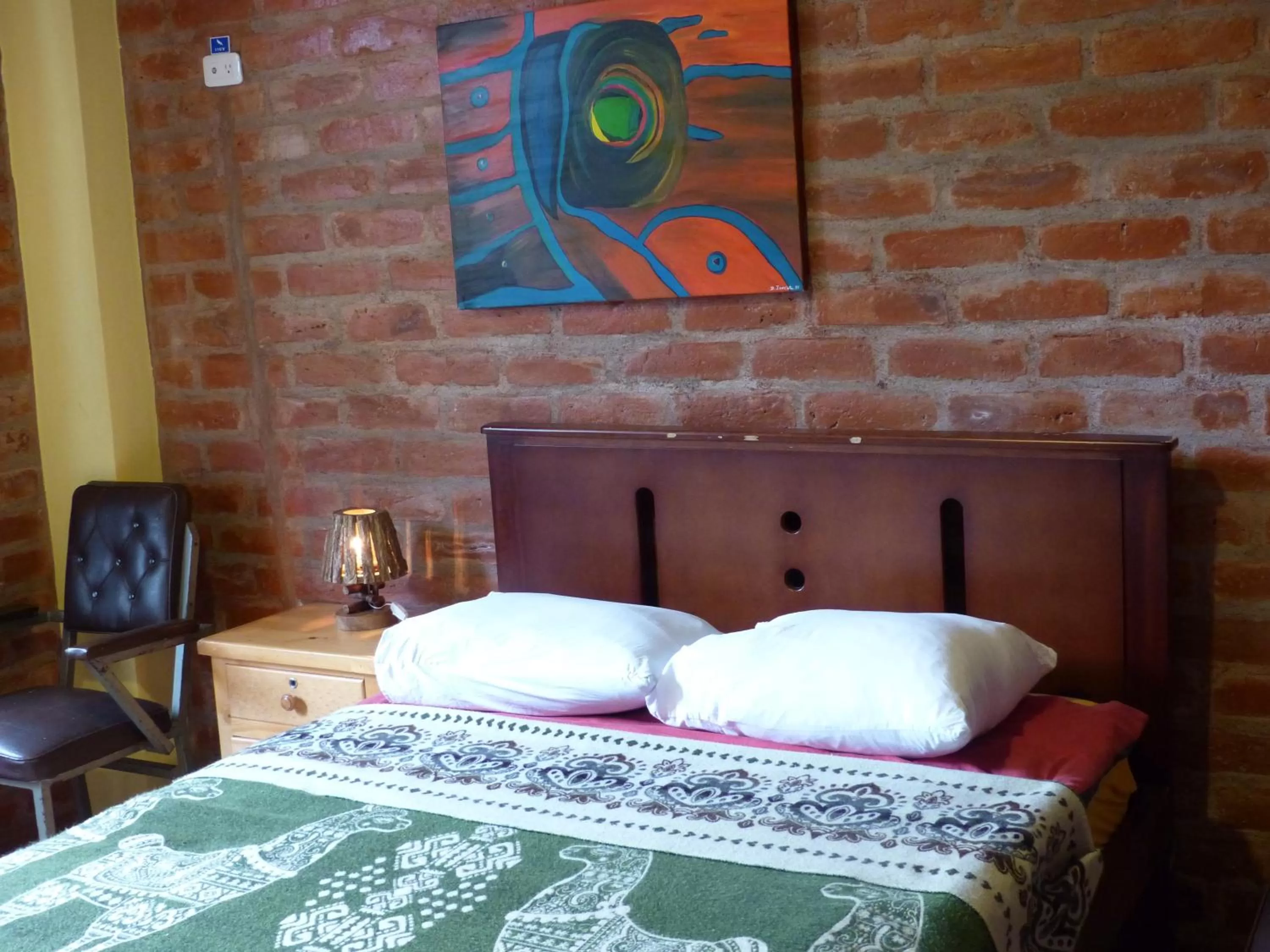 Photo of the whole room, Bed in Hostal La Casa Amarilla City