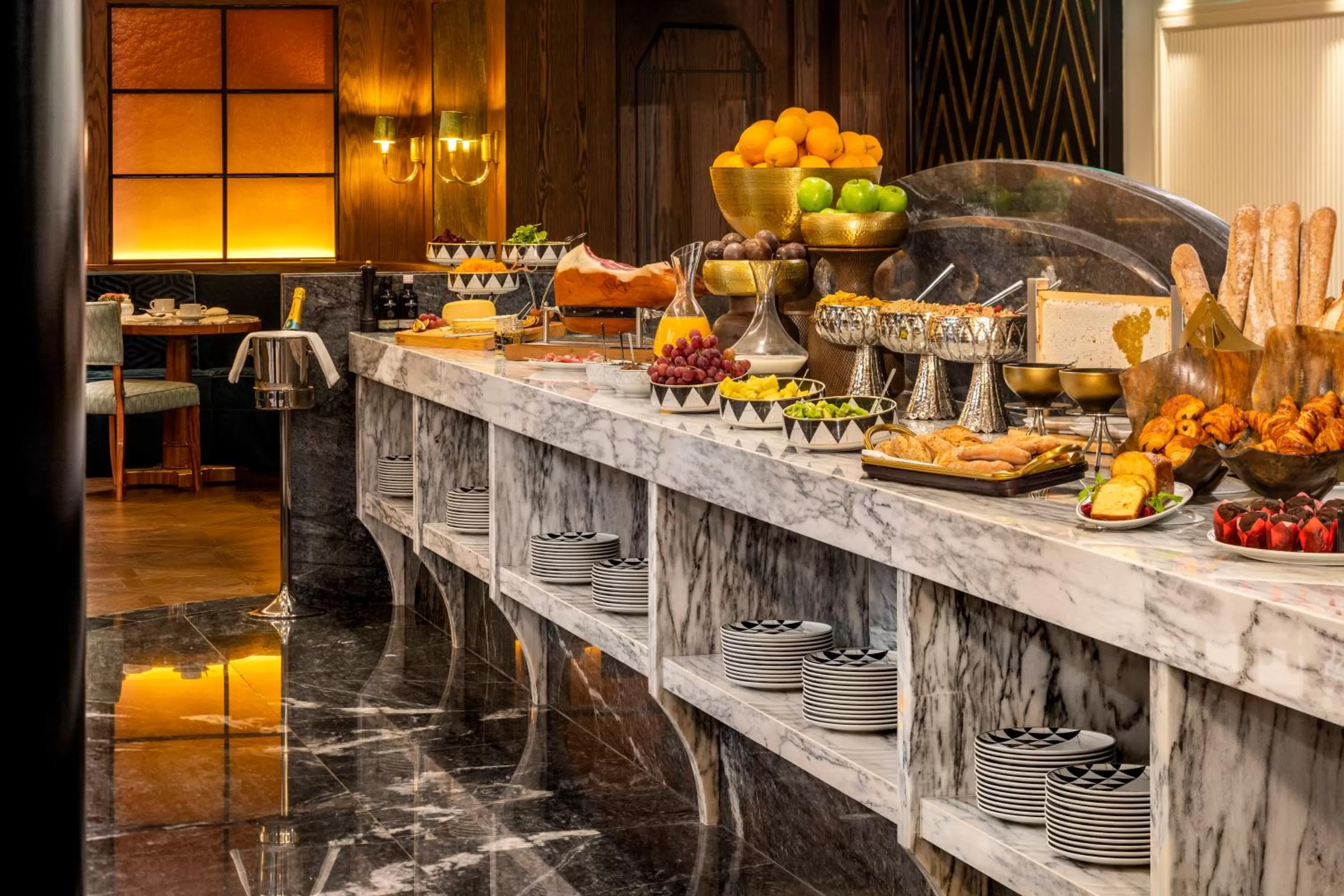 Breakfast in Maison Albar - Le Monumental Palace