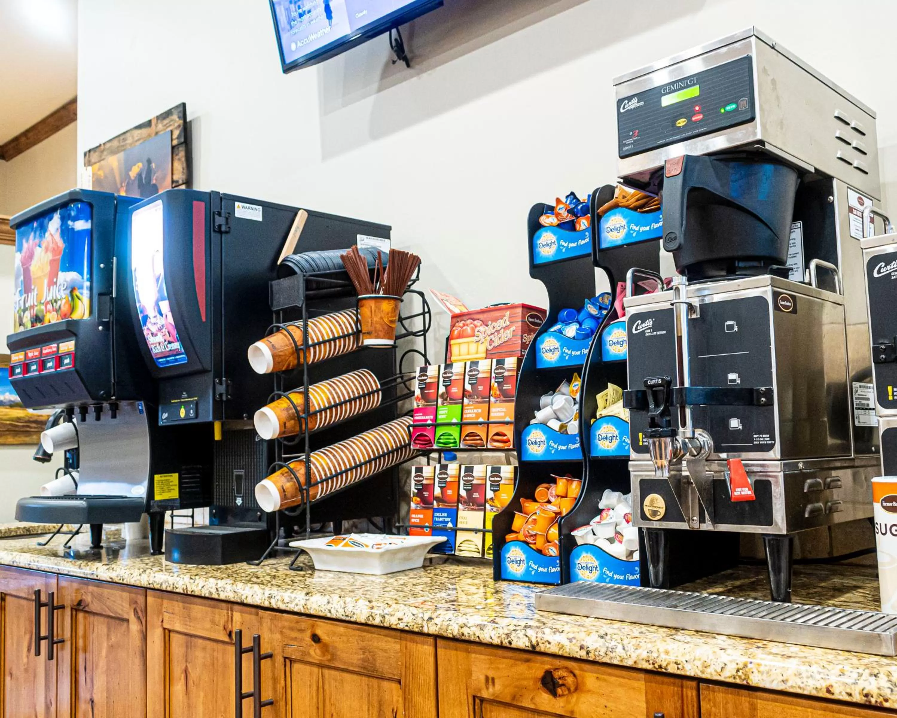 Continental breakfast in Sawtelle Mountain Resort