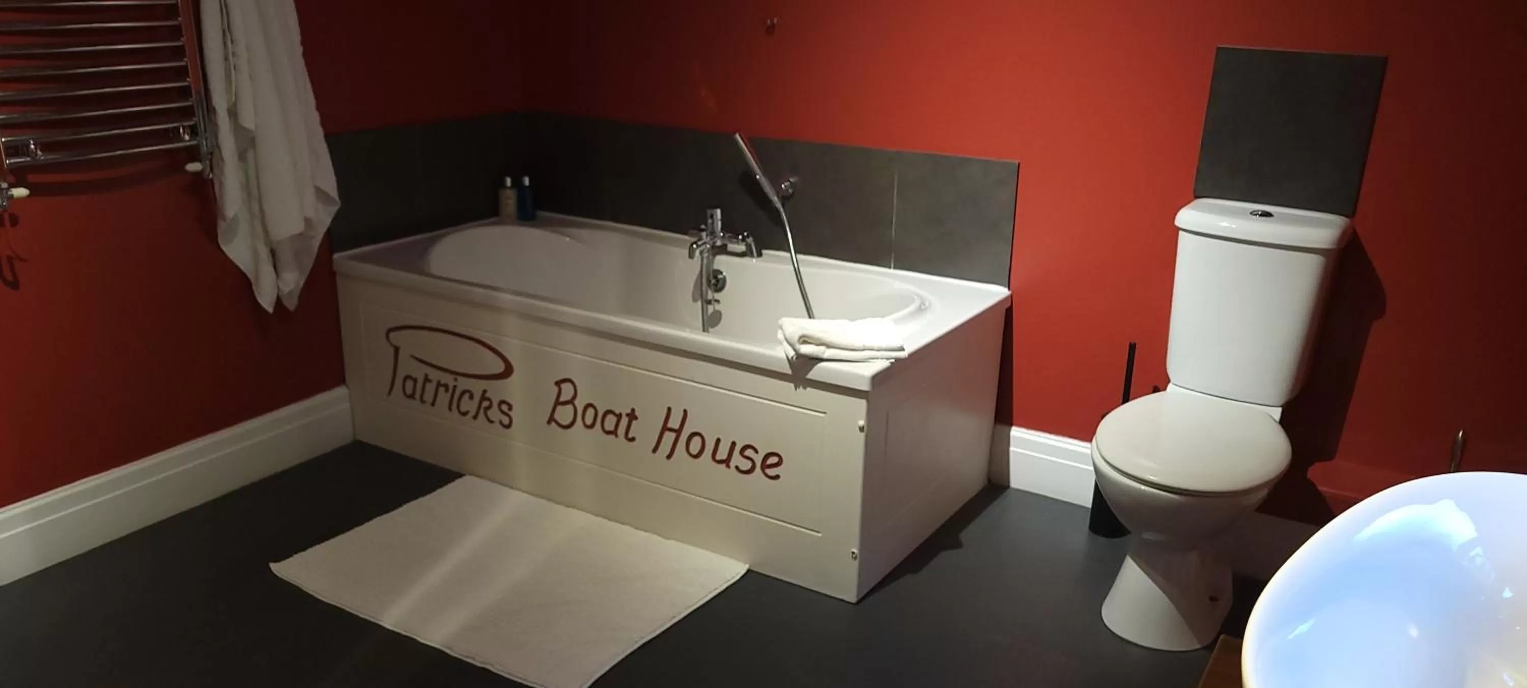 Bathroom in Patricks Boathouse