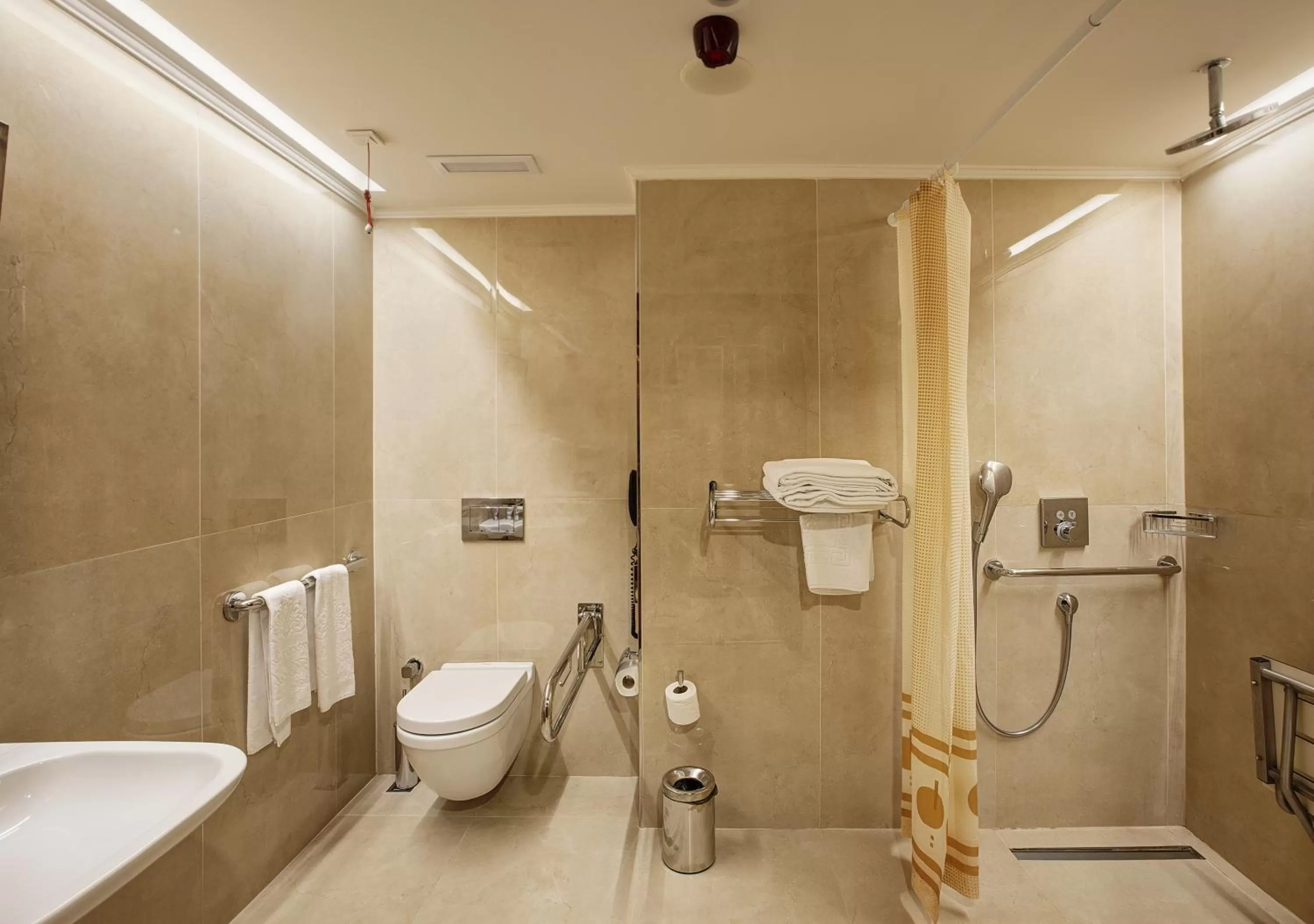 Bathroom in Ottoman's Life Hotel Deluxe