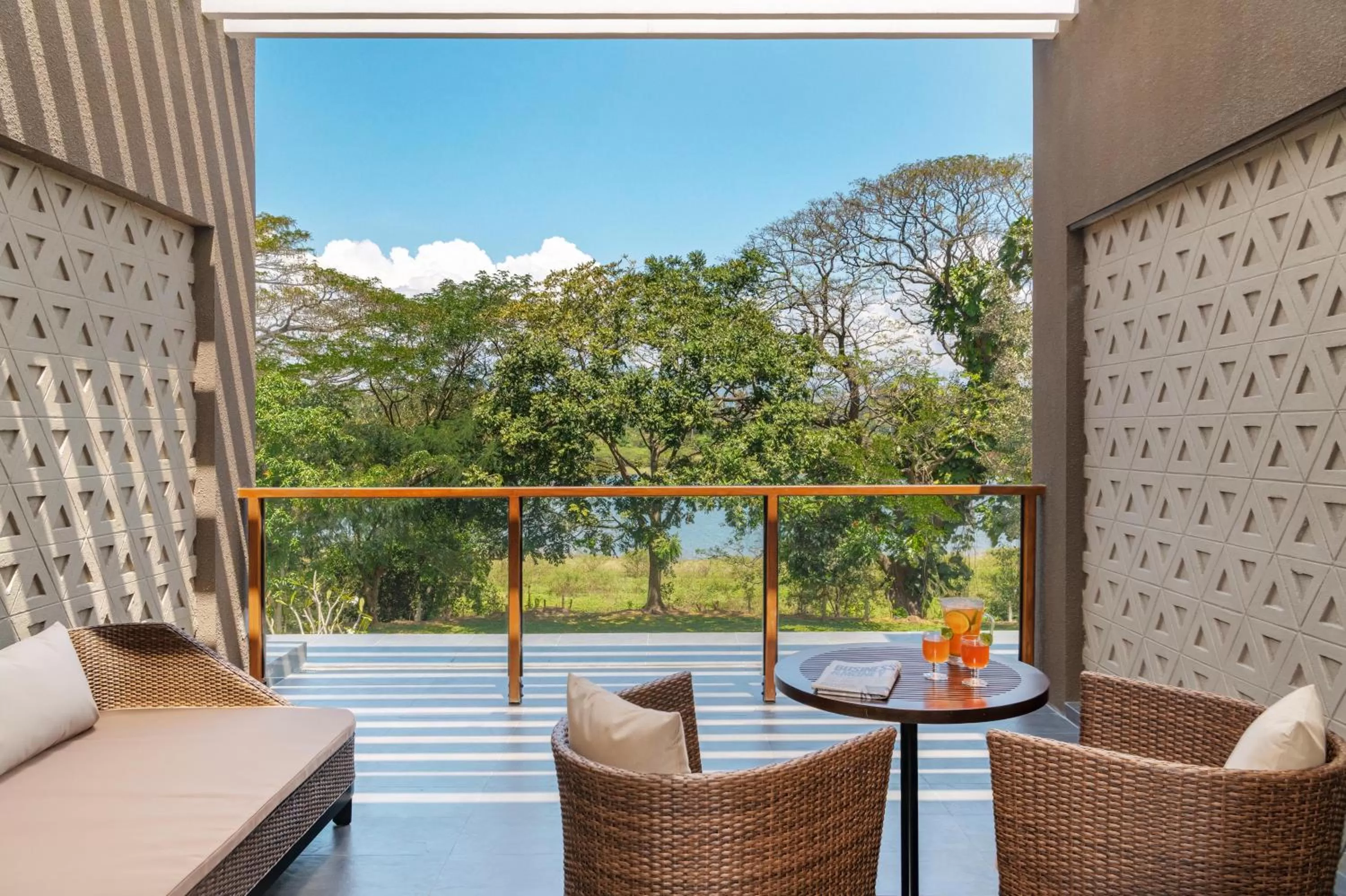 Balcony/Terrace in Jetwing Kandy Gallery, A Luxury Reserve