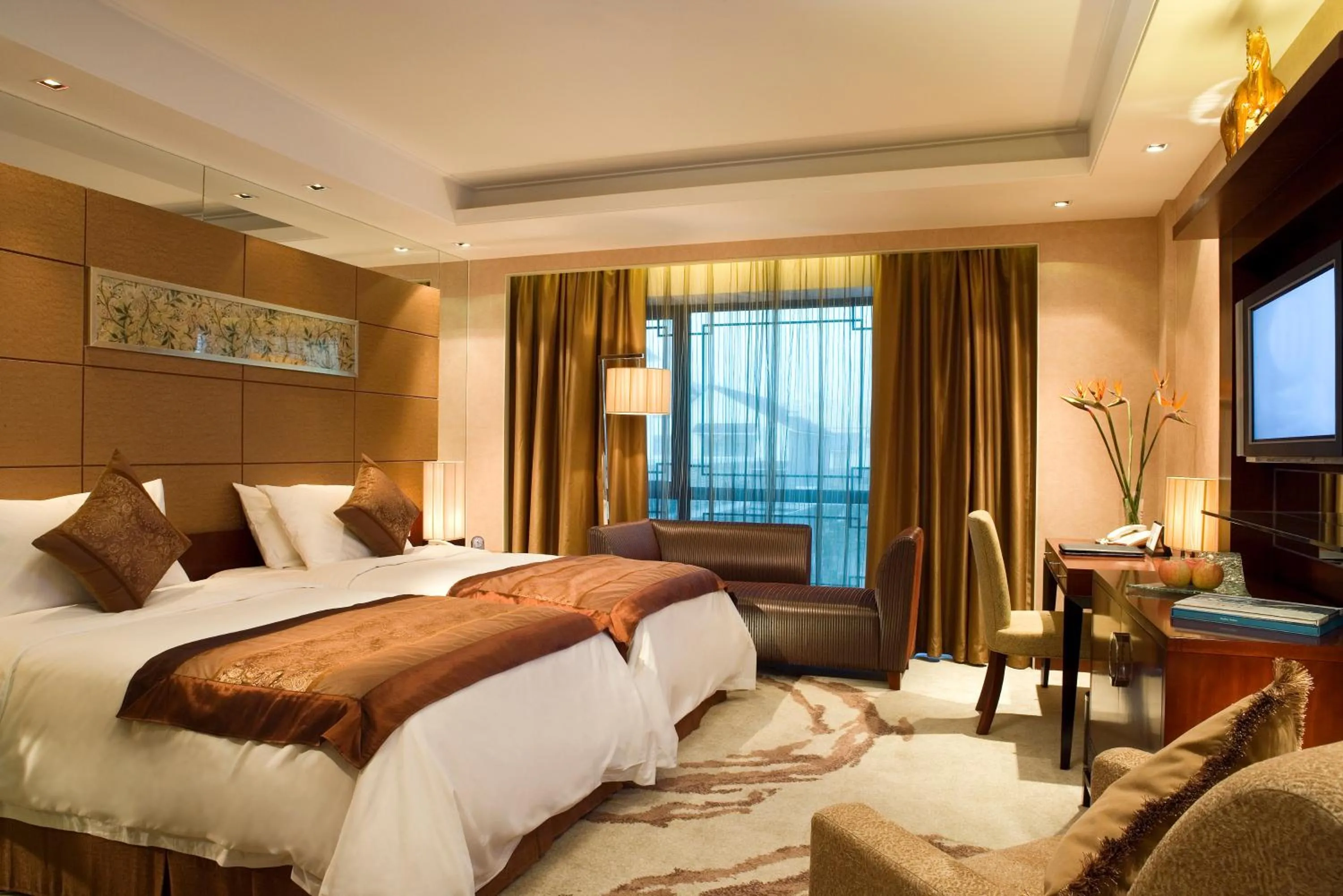 Photo of the whole room, Bed in Wyndham Garden Suzhou
