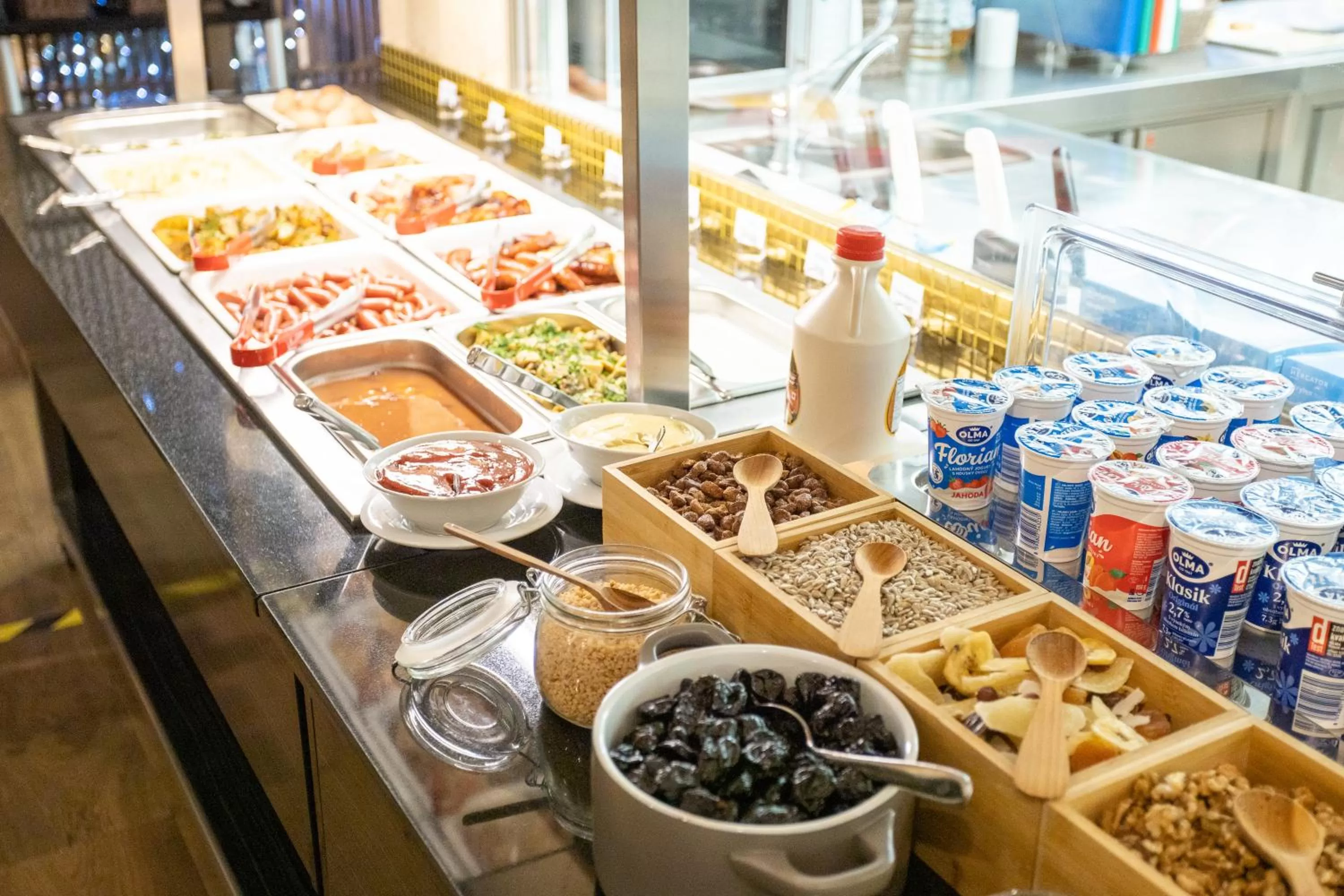 Food and drinks in Hotel Royal Prague