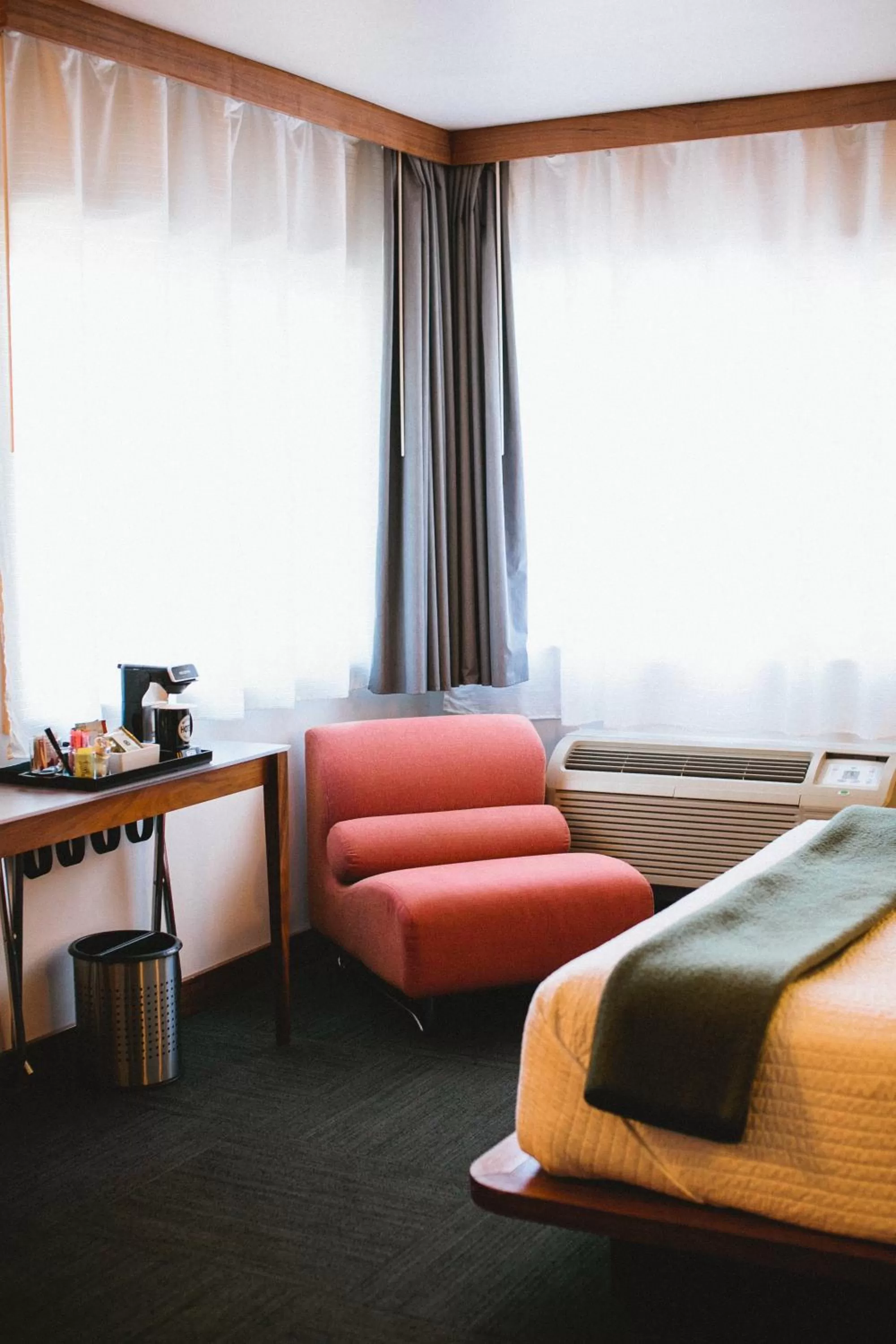 Bedroom, Bed in Modern Hotel