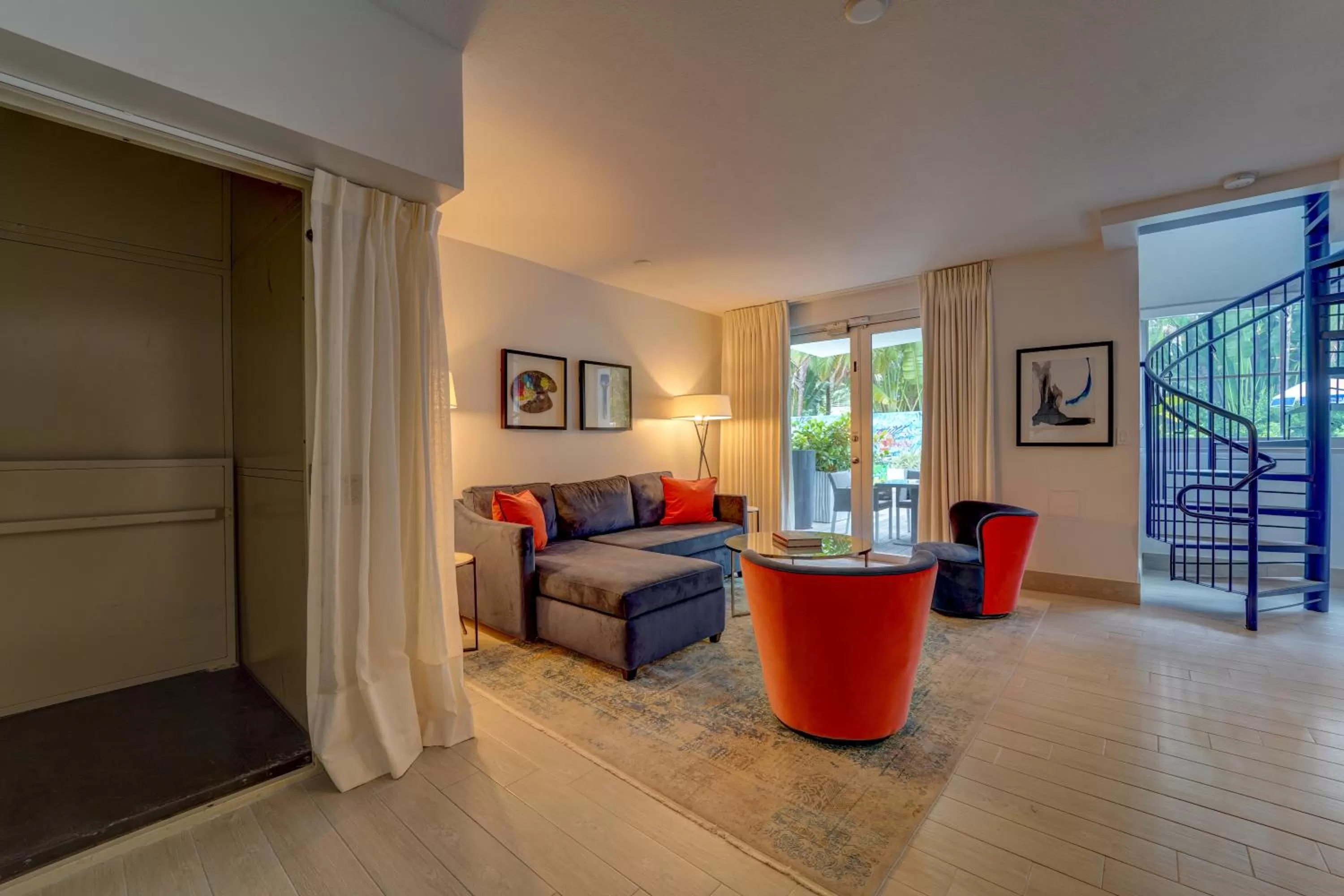 Living room in The Sagamore Hotel South Beach