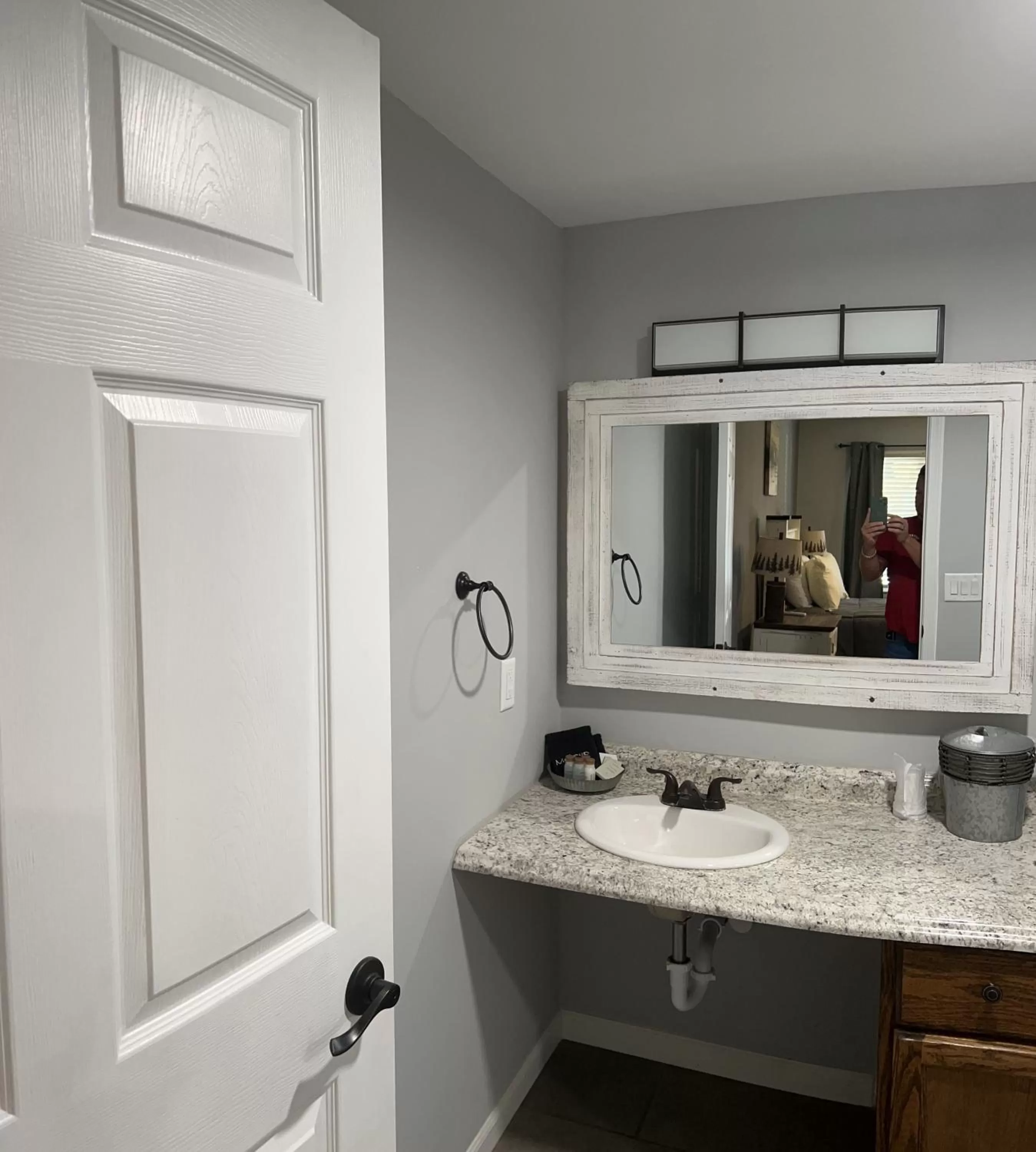 Bathroom in Heidi Motel - Helen