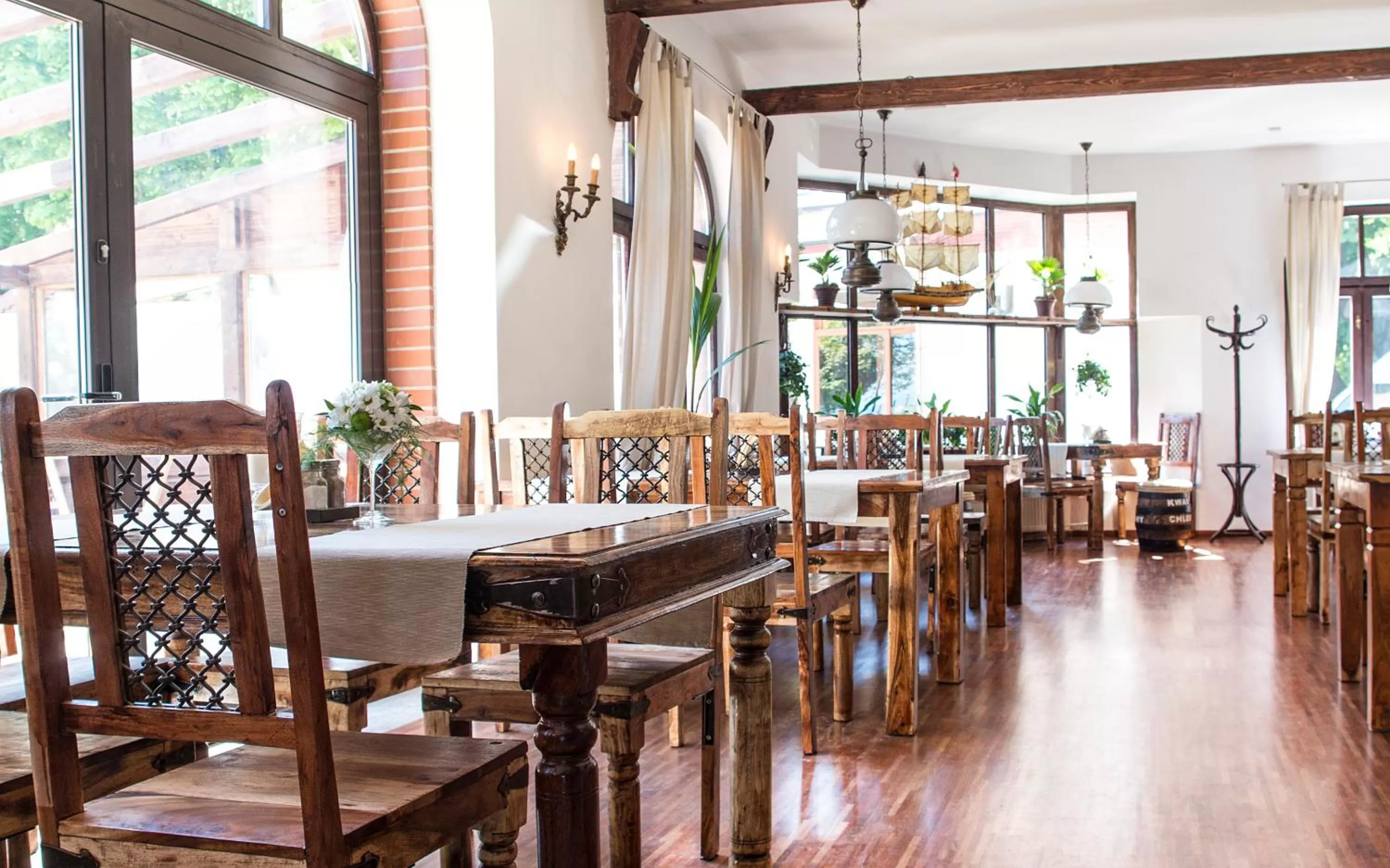 Restaurant/places to eat in COLUMBUS Apartamenty Ustka - Limanowskiego 1