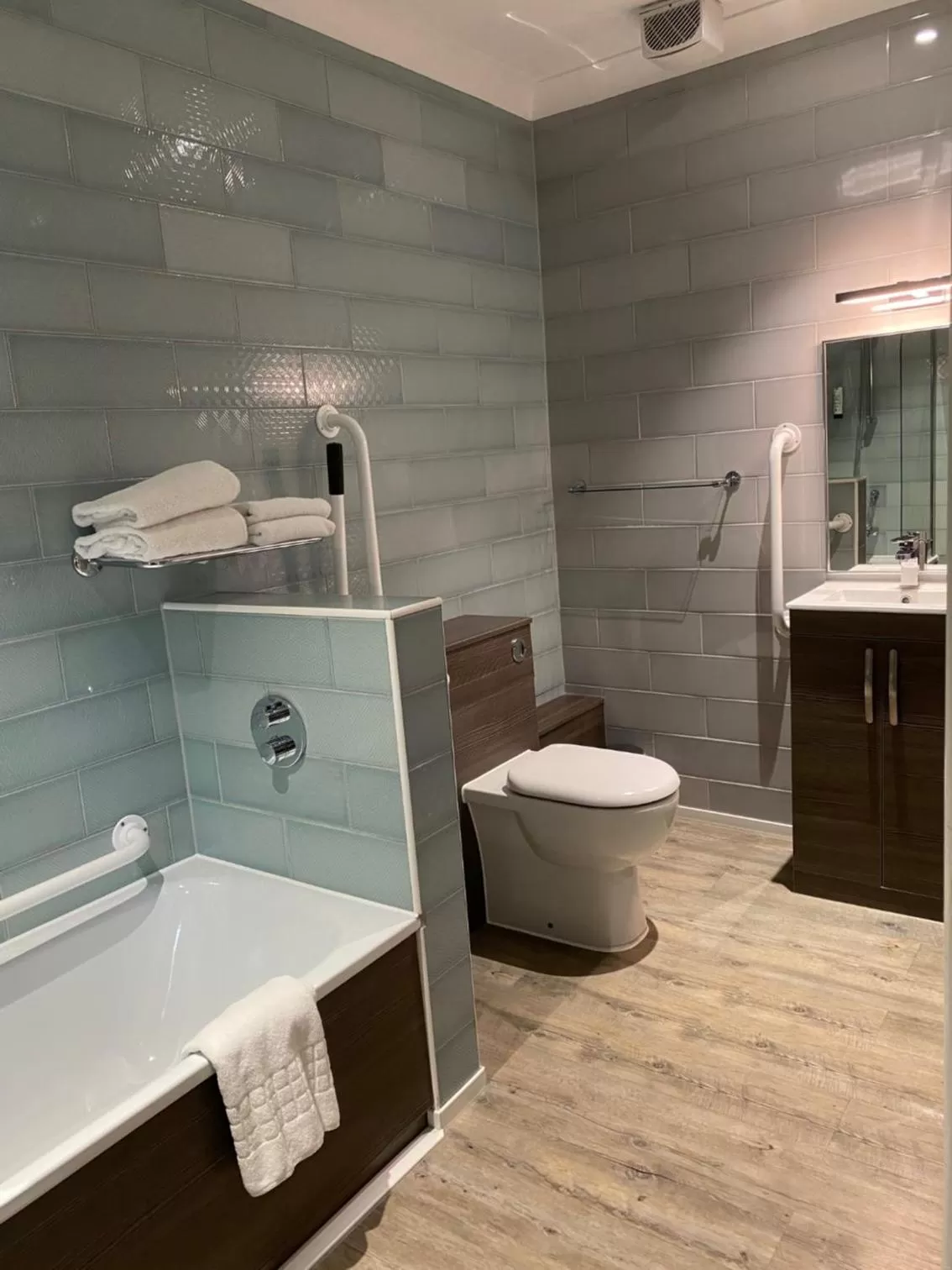 Toilet in The Lodge At Meyrick Park