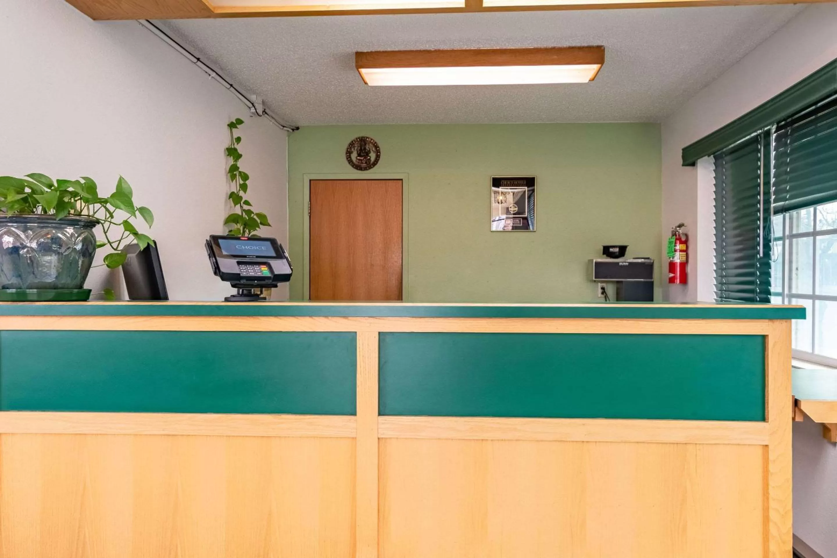Lobby or reception in High Desert Inn