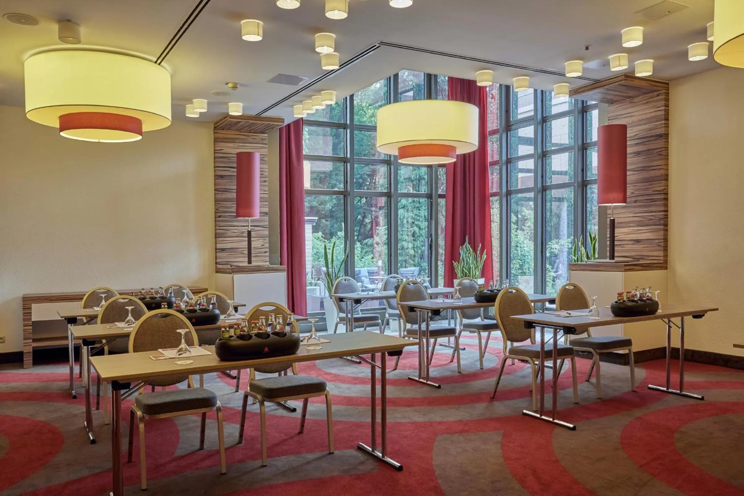 Business facilities in H+ Hotel Bad Soden
