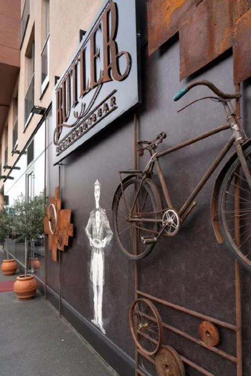 Restaurant/places to eat in Hotel Sliško