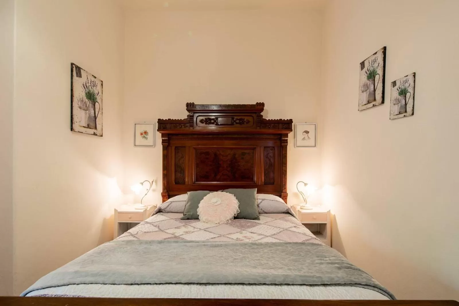 Bedroom, Bed in Villa Albertina