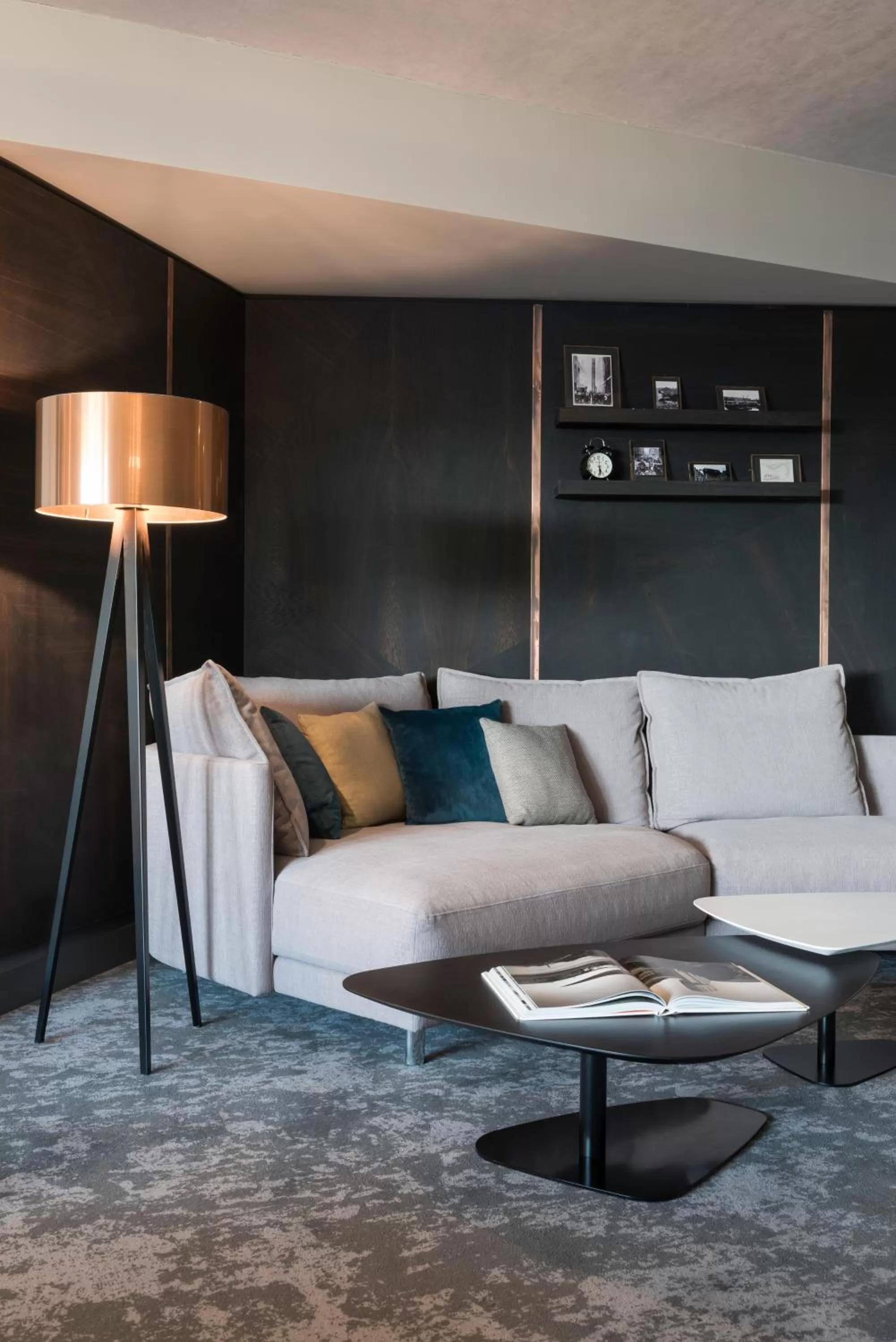 Living room in Novotel London Canary Wharf