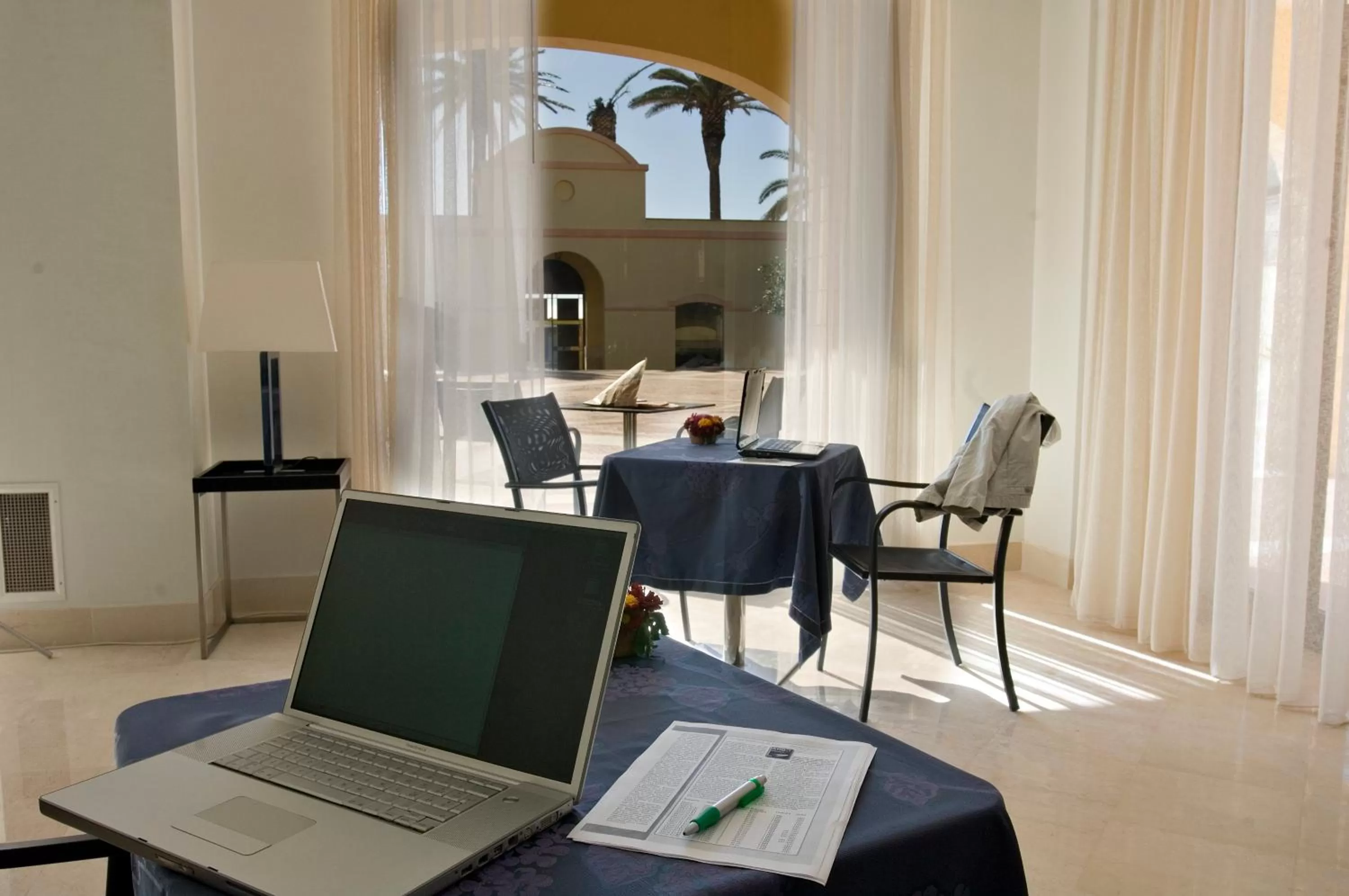 Business facilities in Mahara Hotel & Wellness
