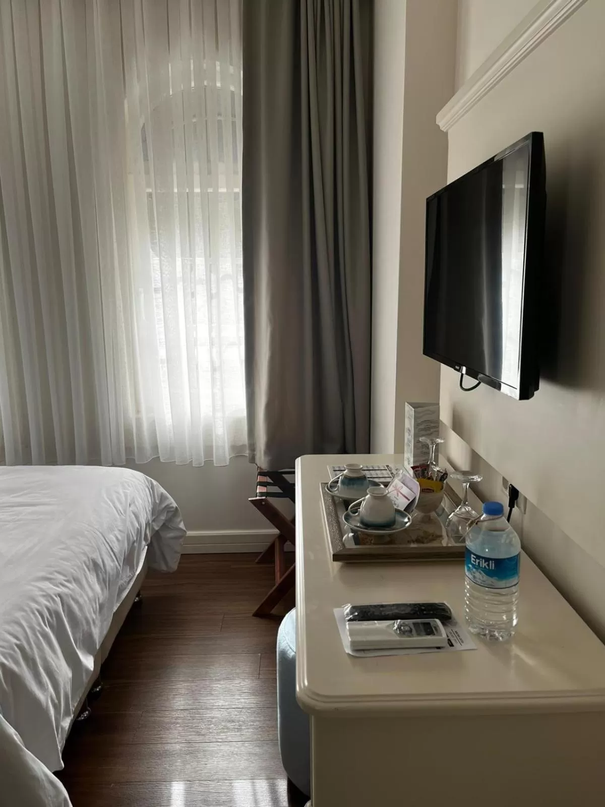 Bed in Salbakos Herakleia Hotel