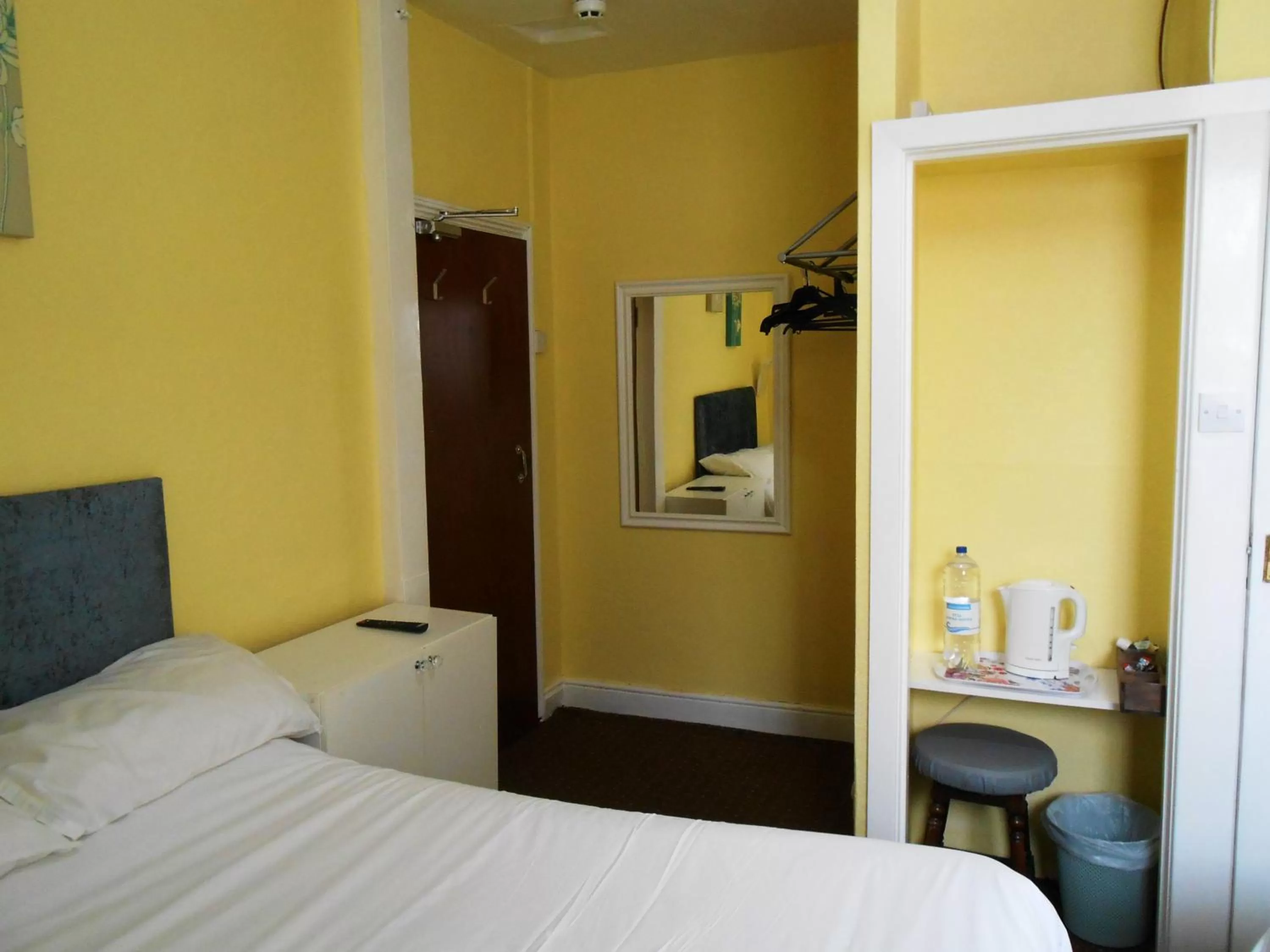 Shore Stay Guest House