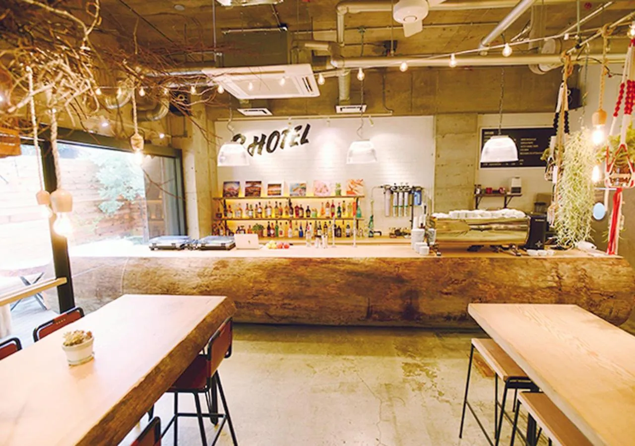 Restaurant/places to eat, Lounge/Bar in 8hotel