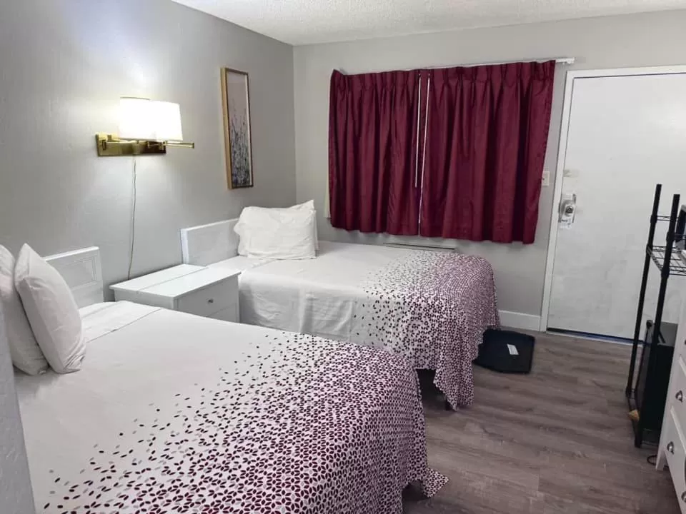 Bed in Sundown Lodge