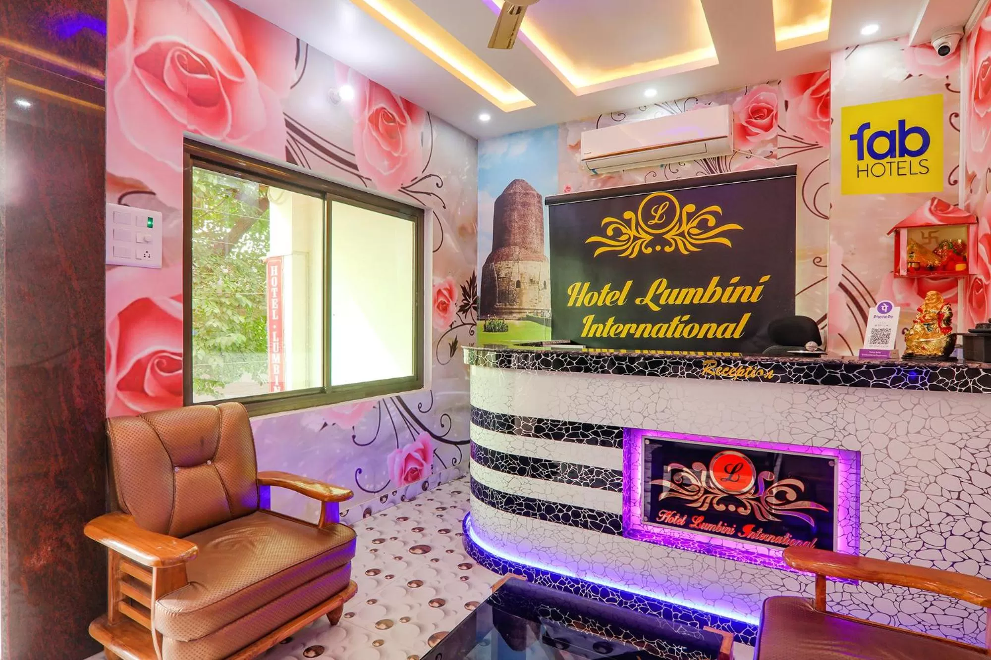 Lobby or reception in FabHotel Lumbini International - Nr Sarnath Museum