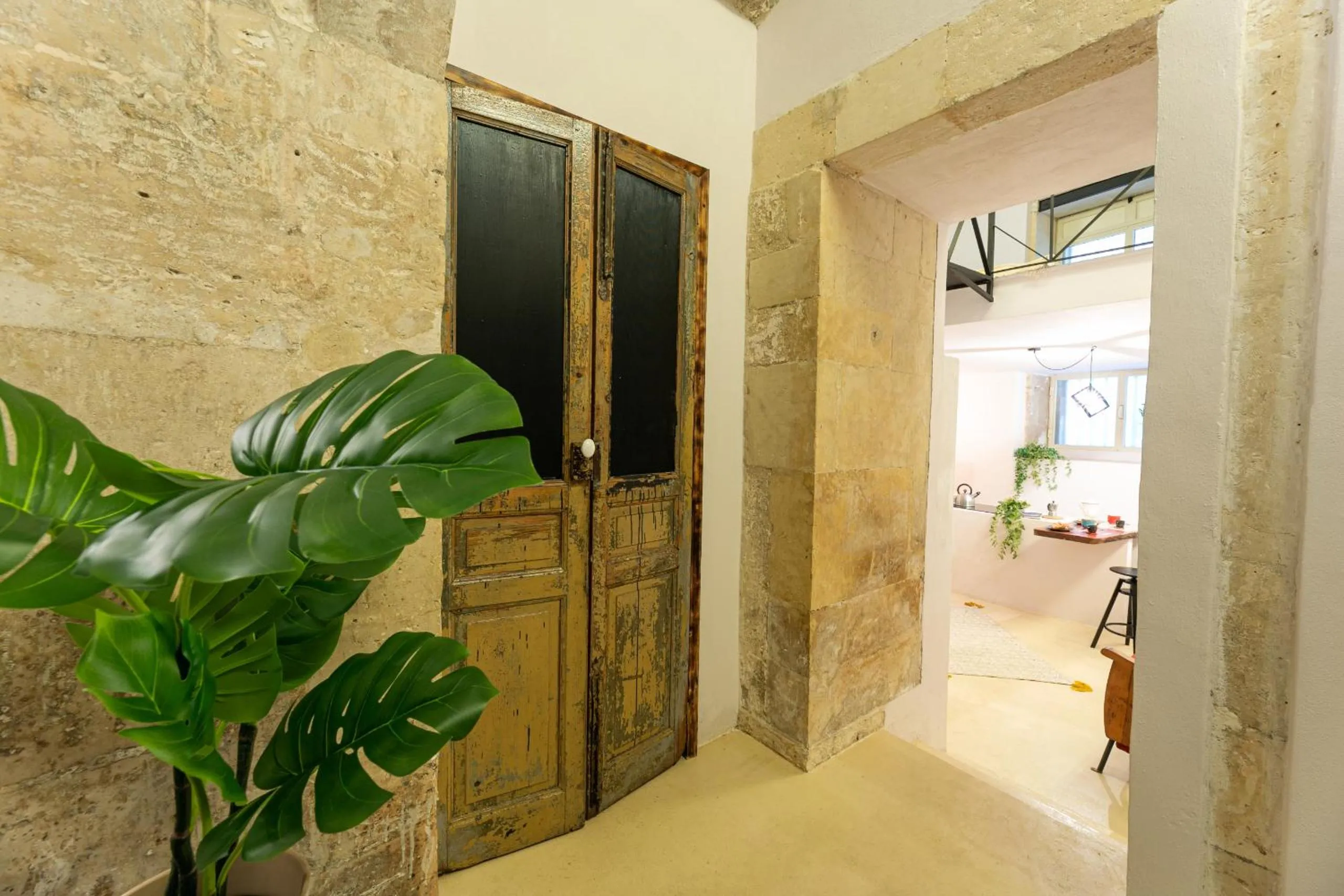 Property building in Casa Meti, Exclusive Apartment in Ortigia