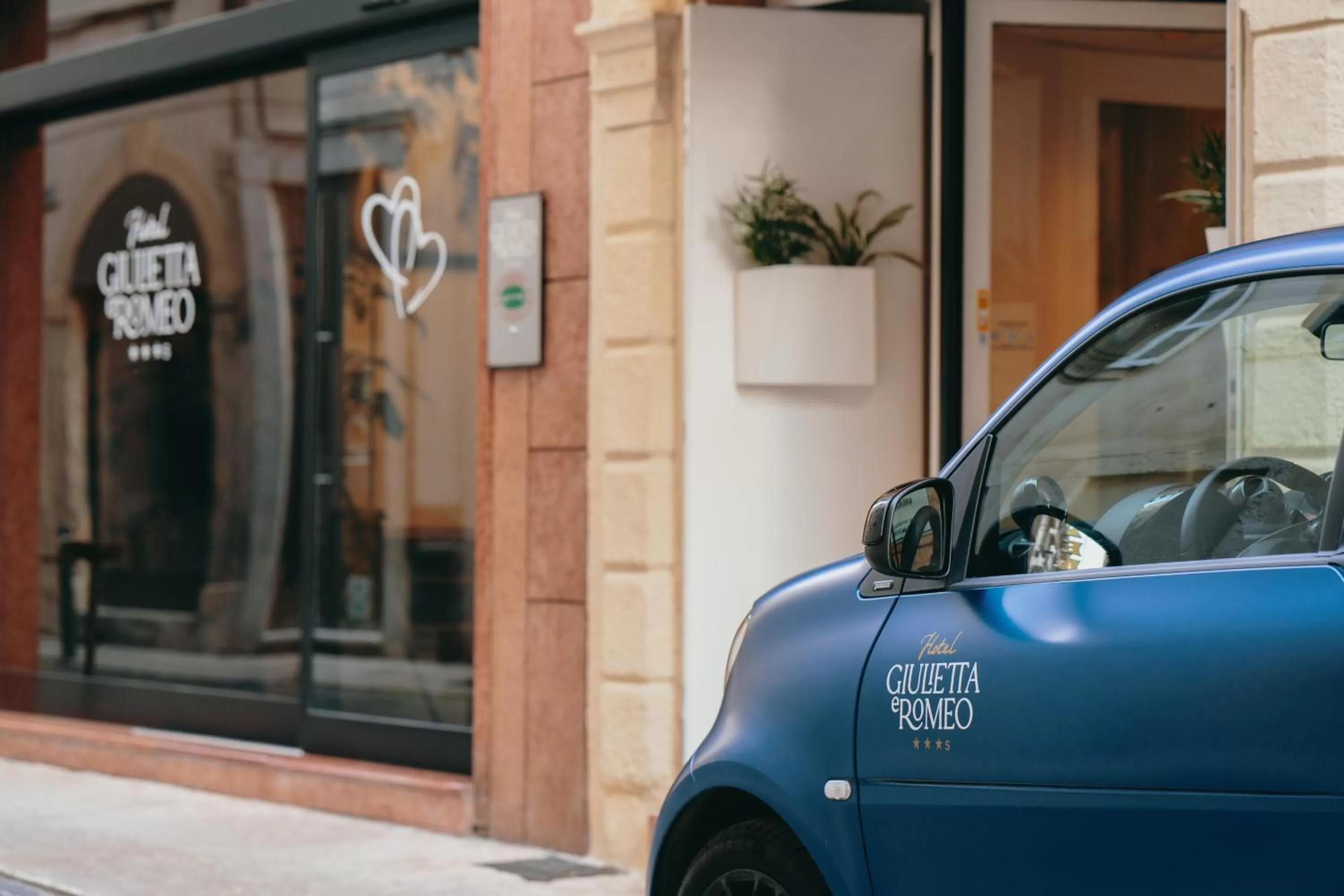 Property building in Hotel Giulietta e Romeo ***S