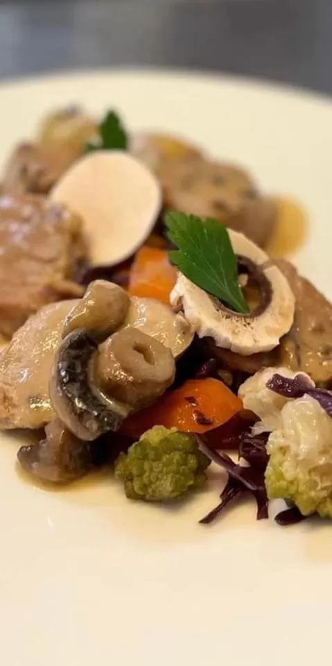 Food in HOTEL BELLEVUE