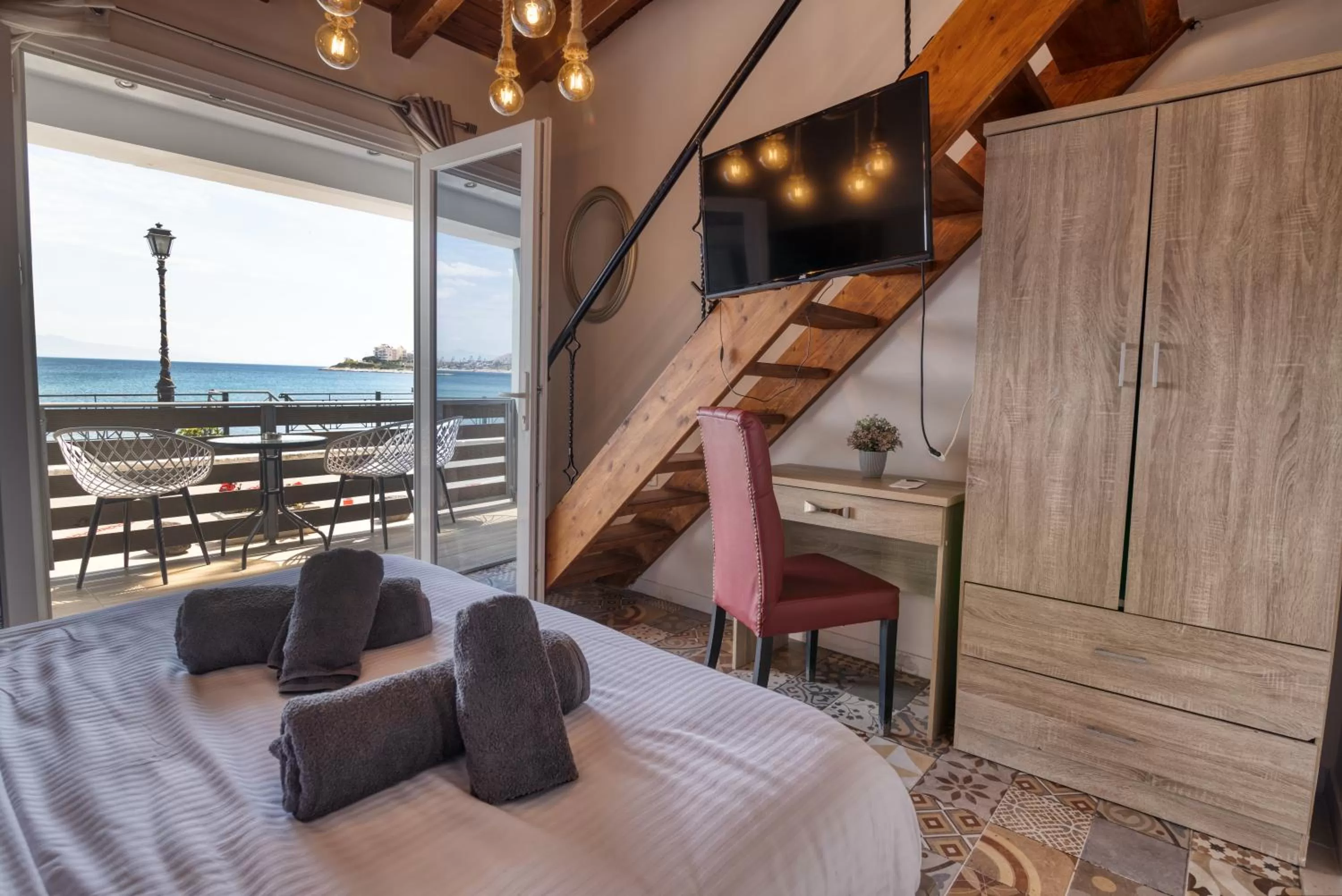 Bed in Votsalakia Hotel & Luxury Apartments