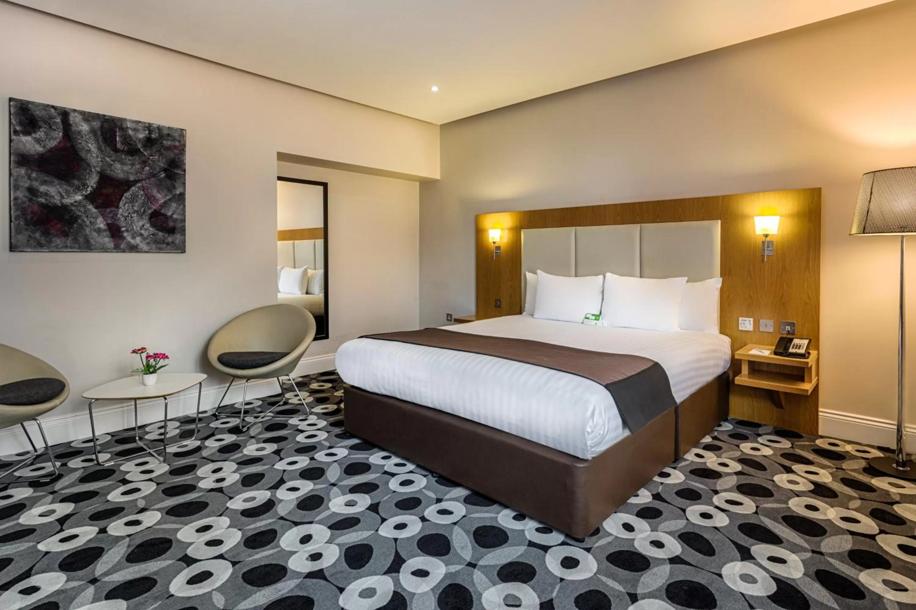 Photo of the whole room, Bed in Holiday Inn Sittingbourne by IHG