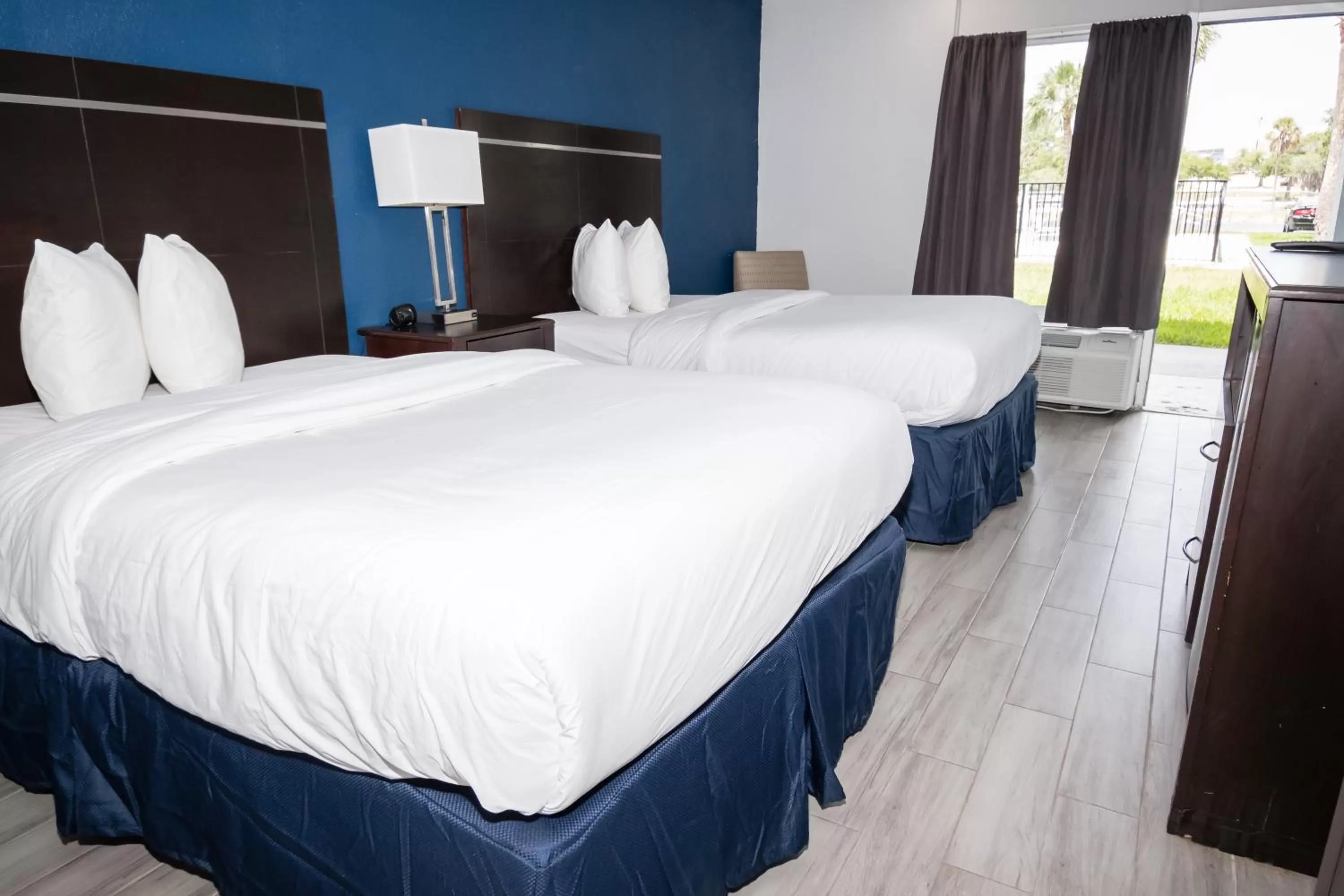 Bed in Baymont by Wyndham Altamonte Springs