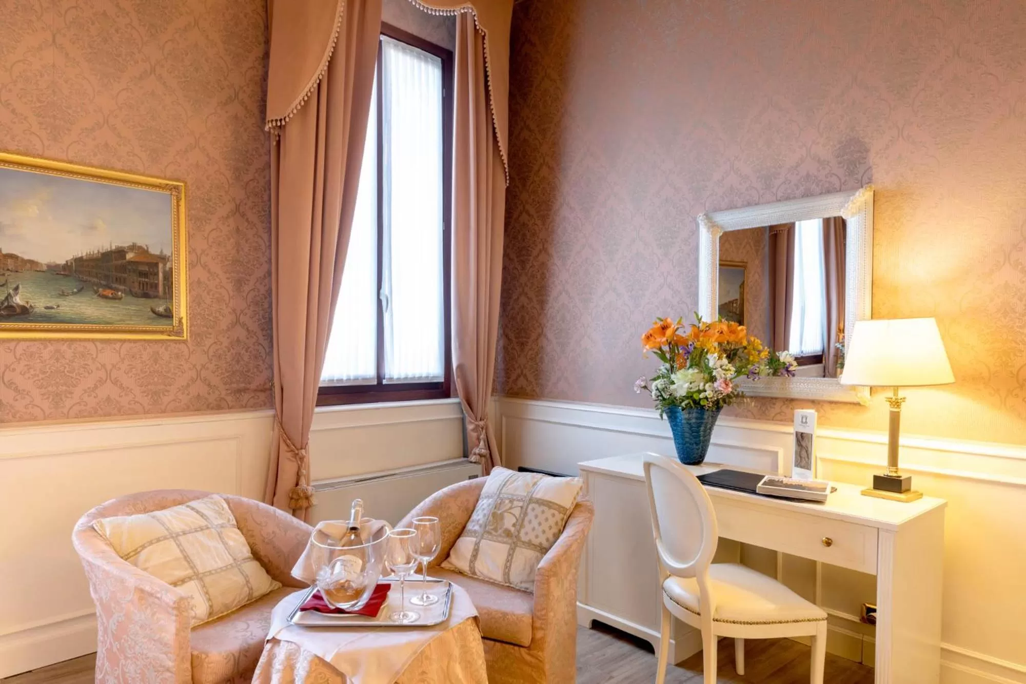 Living room in Duodo Palace Hotel